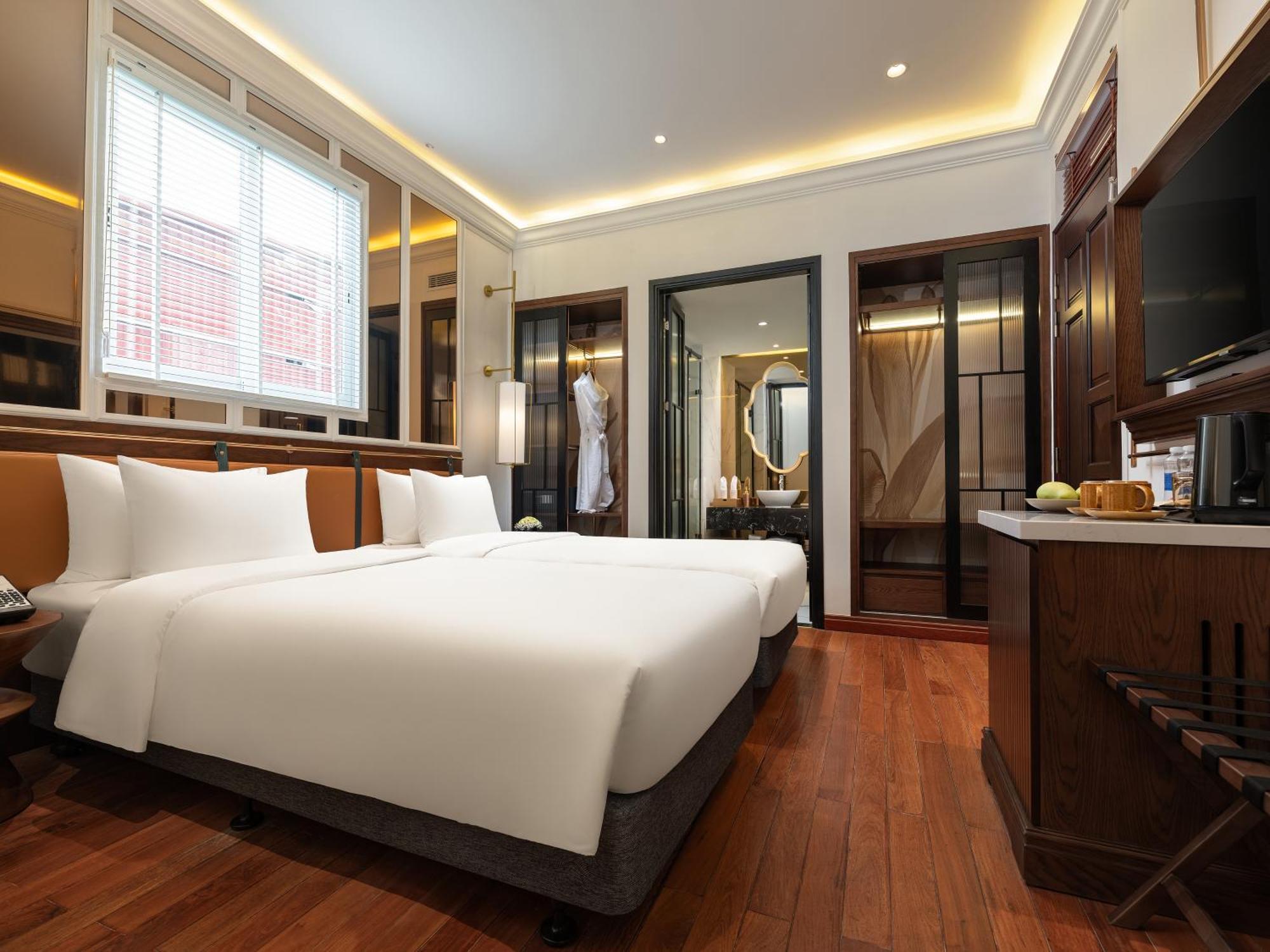 Minerva Premium Khách sạn