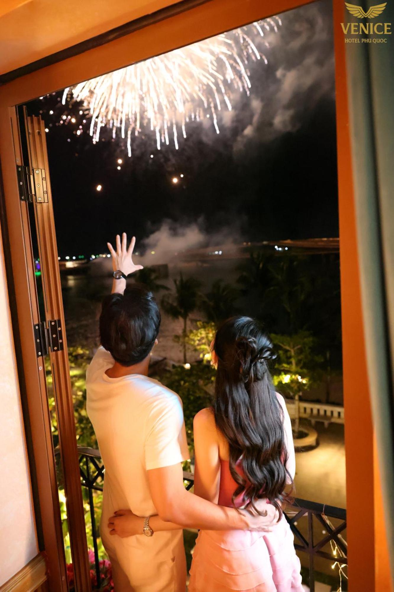 Hotel Venice - Free Airport Shuttle & Sunset Town Tour