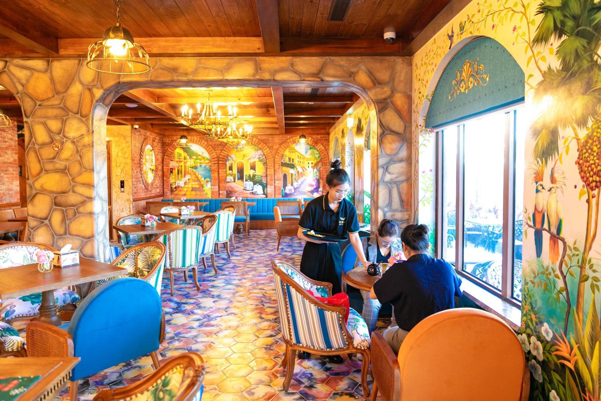 Venice - Free Airport Shuttle & Sunset Town Tour Hotel Phu Quoc