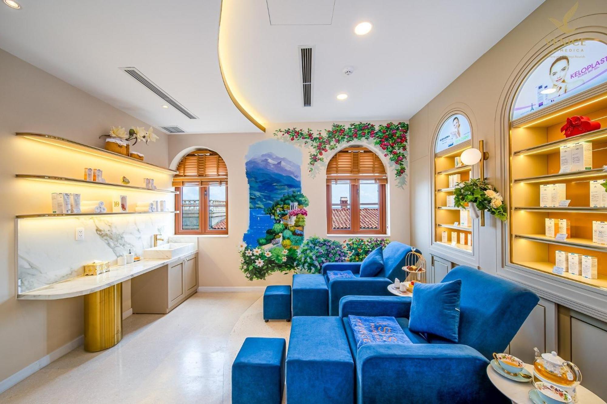 Venice - Free Airport Shuttle & Sunset Town Tour Hotel Phu Quoc