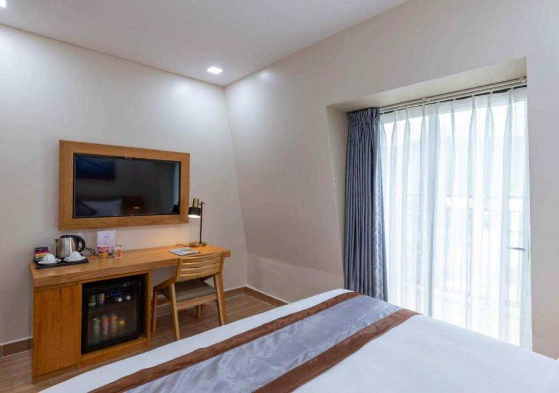 Marina Bay Con Dao 4*