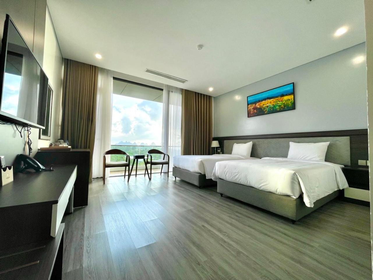 Diamond Vân đồn Cam Pha