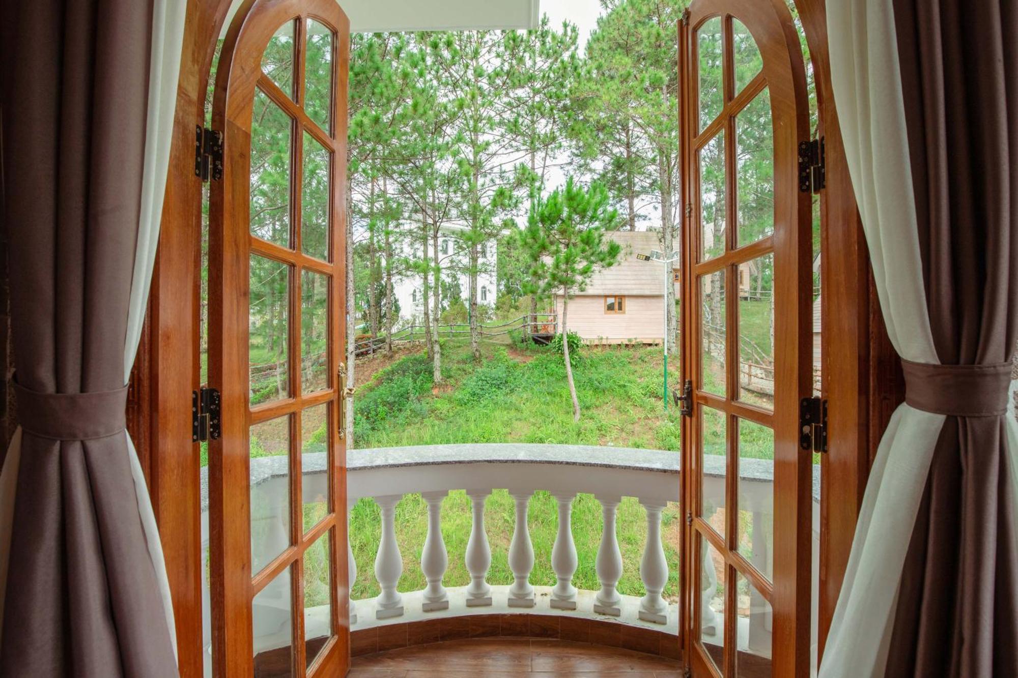 Rừng Lá Kim Khu nghỉ mát Đà Lạt