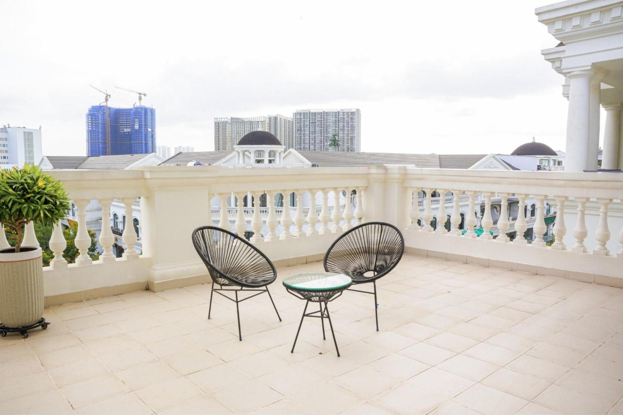 Merci Vinhomes Marina Phong *