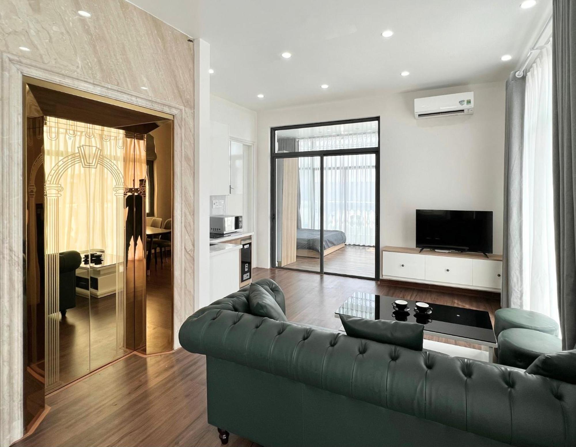 Merci Vinhomes Marina Phong * Hai Phong