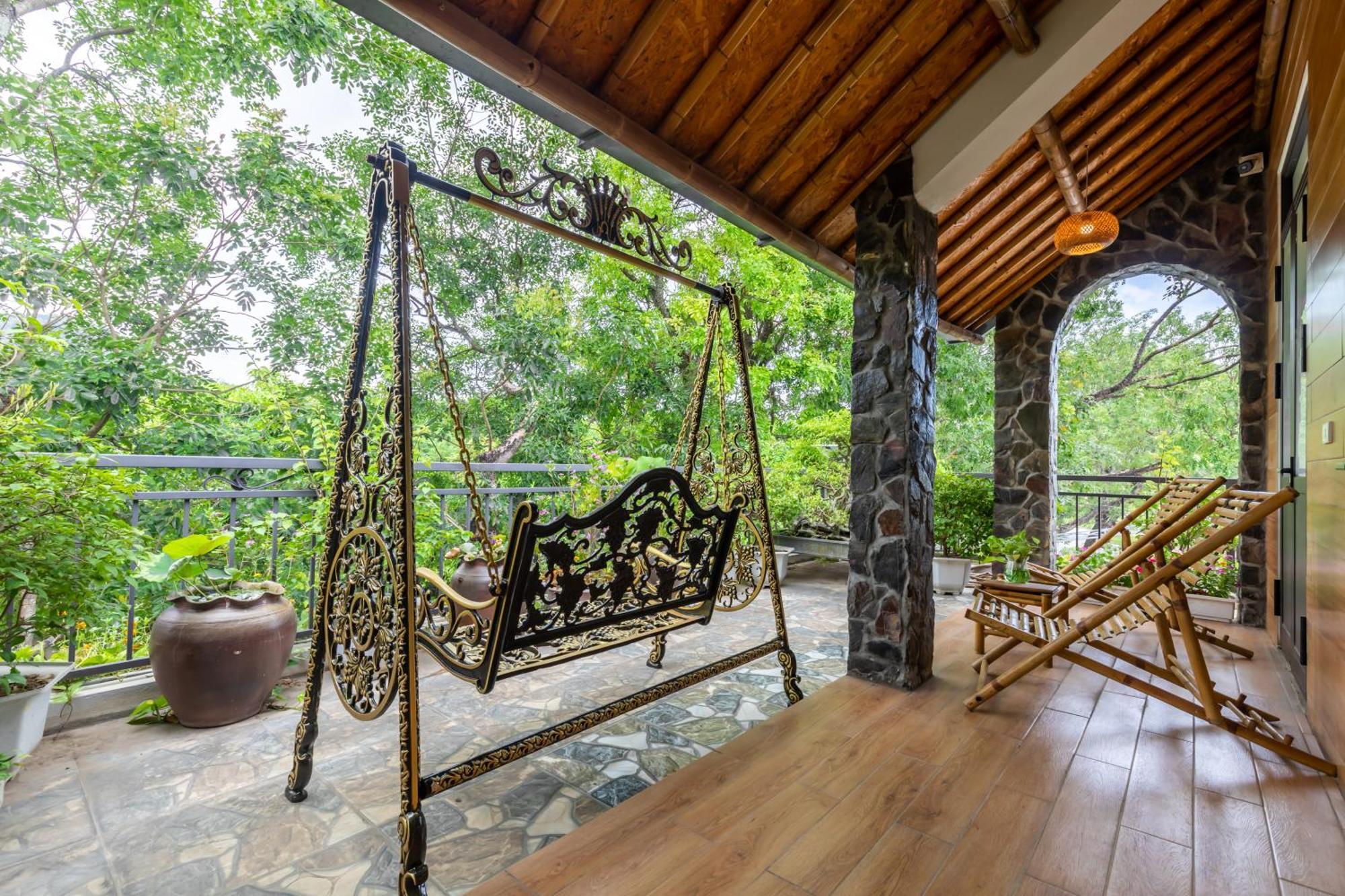 Resort Tam Coc Serenity & Ninh Binh