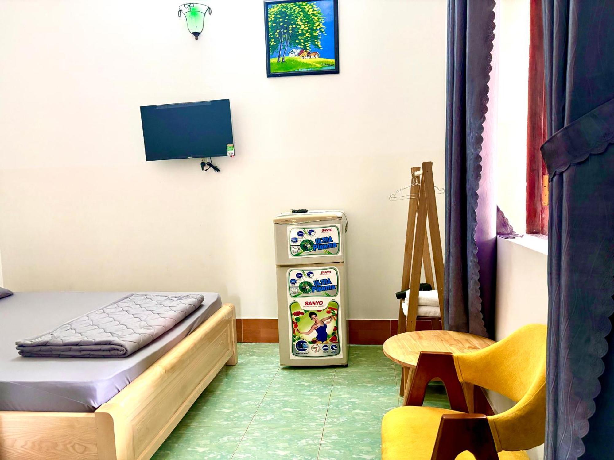 Bed & Breakfast Minh Vy *