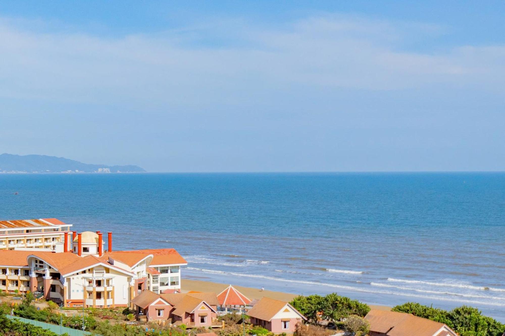 Csj Seaside - Ho Canh Bien