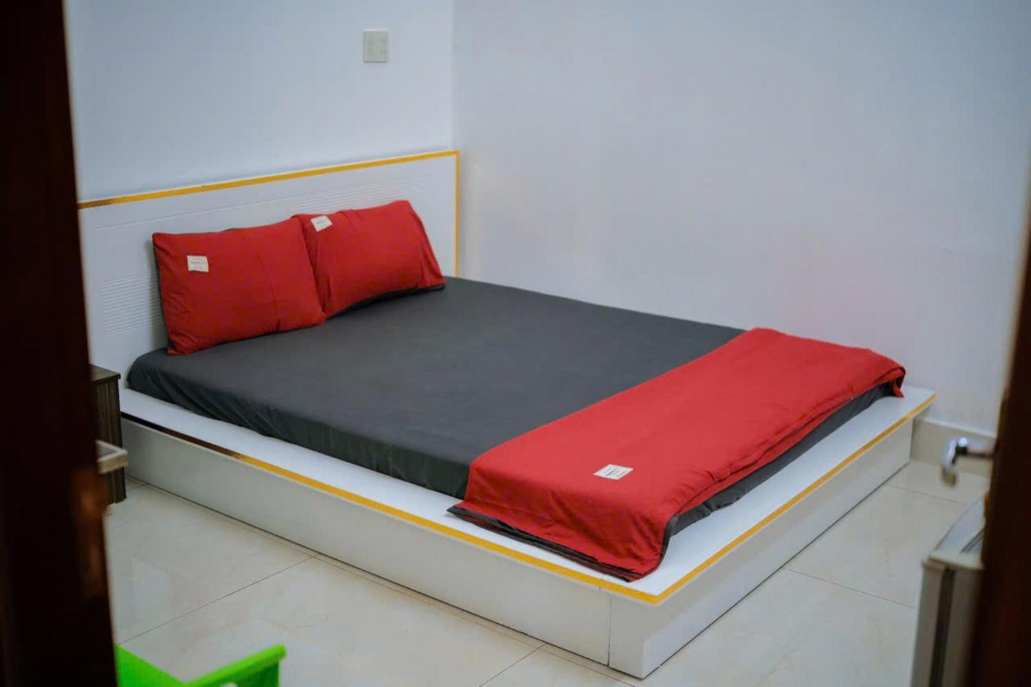 Khach San Khu Ben Tau Hieu Sang 68 Hostel & Villas Seaview Near Rach Gia Harbor Hotel *