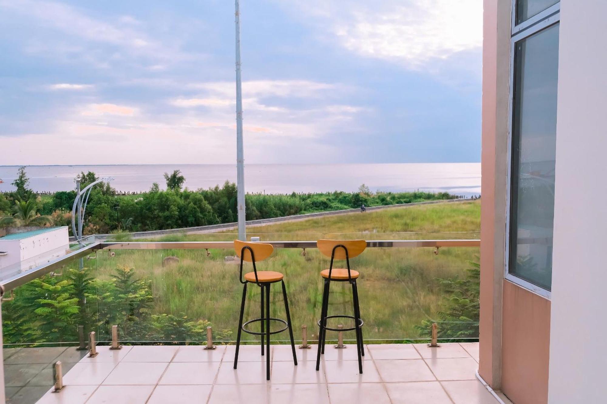 Khach San Khu Ben Tau Hieu Sang 68 Hostel & Villas Seaview Near Rach Gia Harbor Hotel Rach Gia