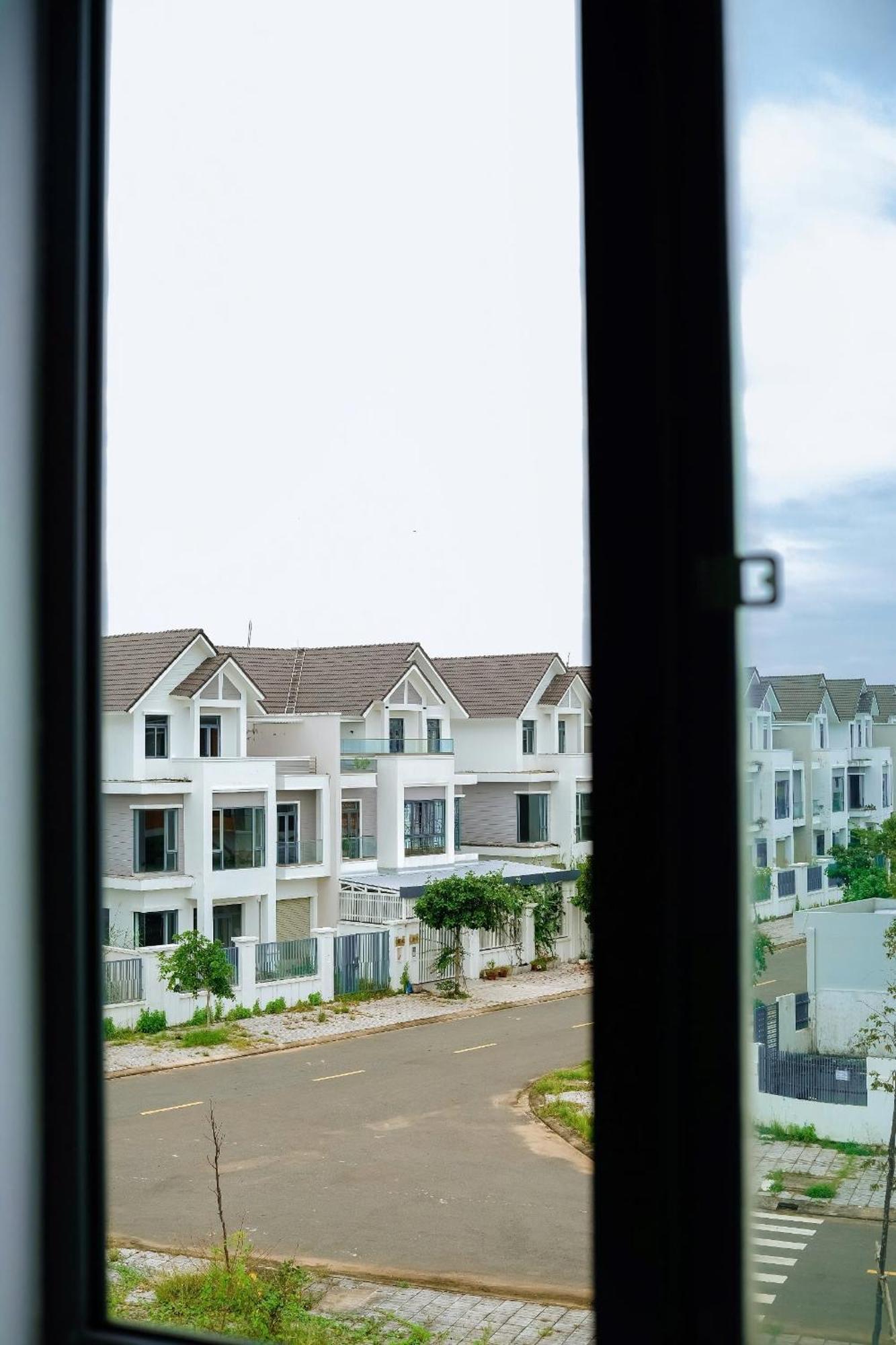 Khach San Khu Ben Tau Hieu Sang 68 Hostel & Villas Seaview Near Rach Gia Harbor