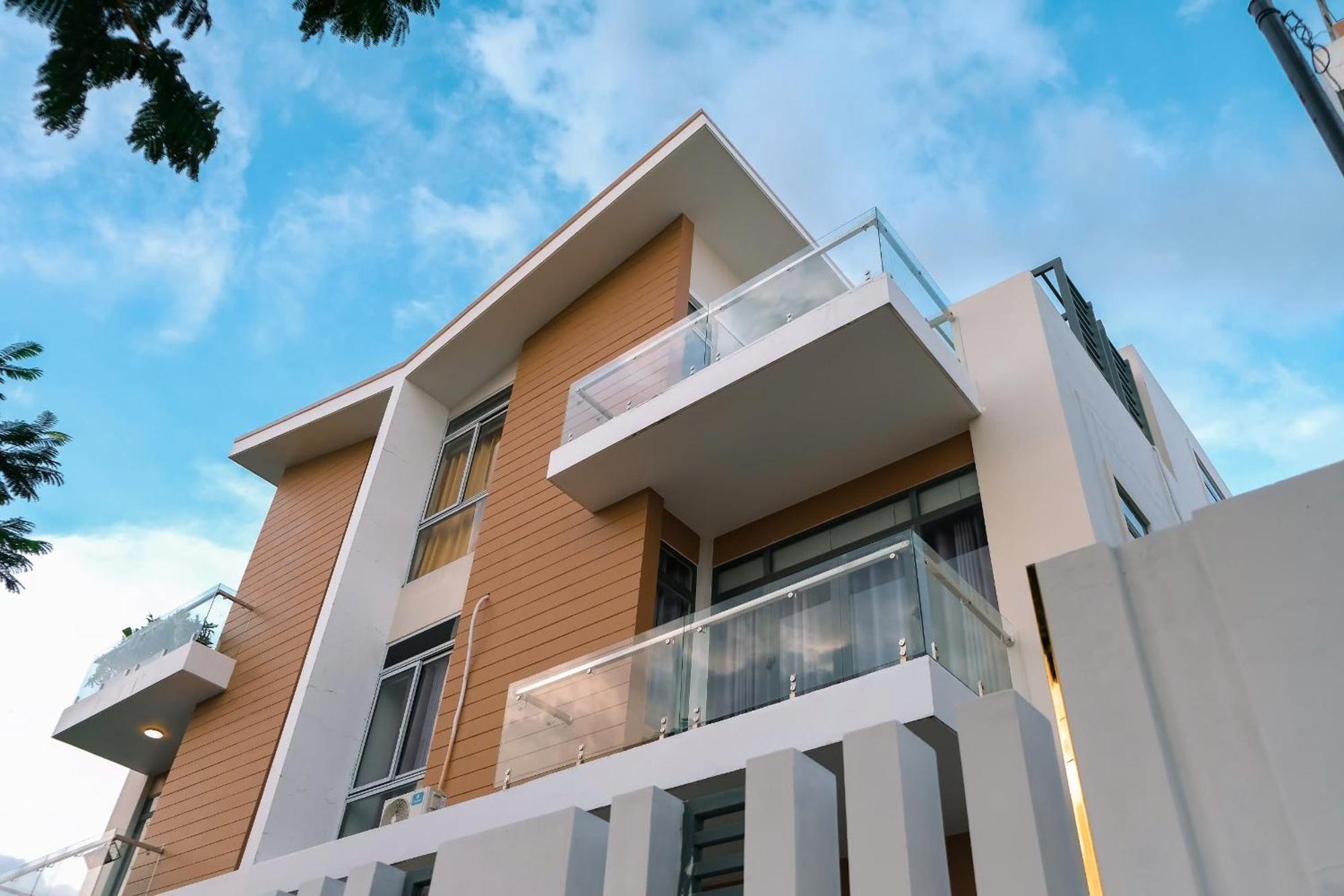 Khach San Khu Ben Tau Hieu Sang 68 Hostel & Villas Seaview Near Rach Gia Harbor Hotel