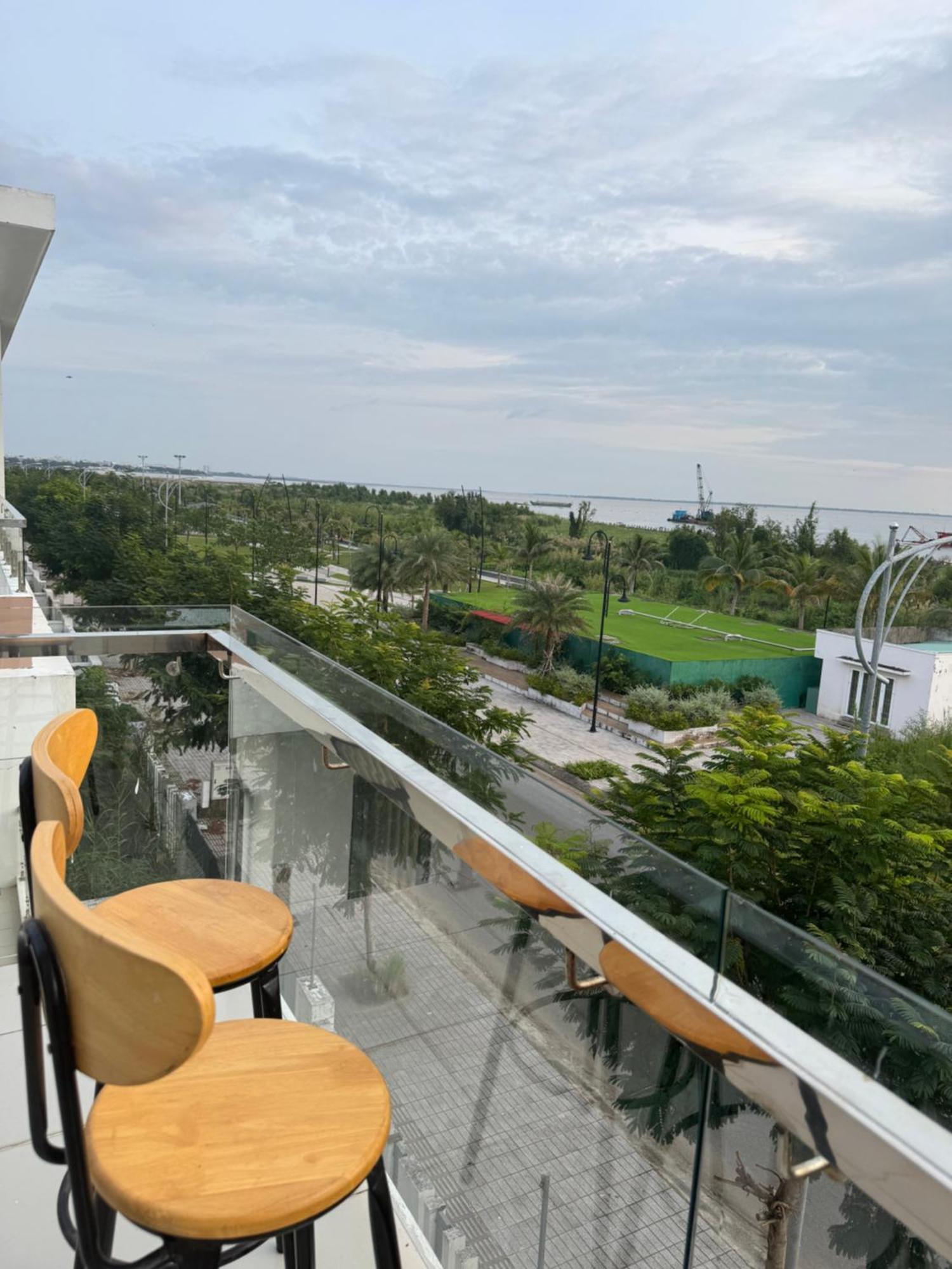 Khach San Khu Ben Tau Hieu Sang 68 Hostel & Villas Seaview Near Rach Gia Harbor *