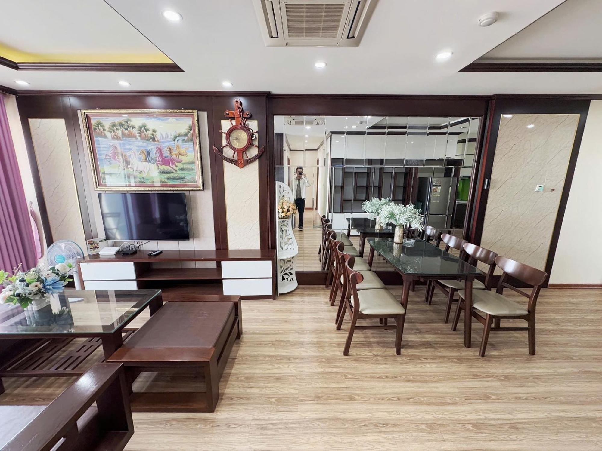 Nang - Newlife Tower Apartment
