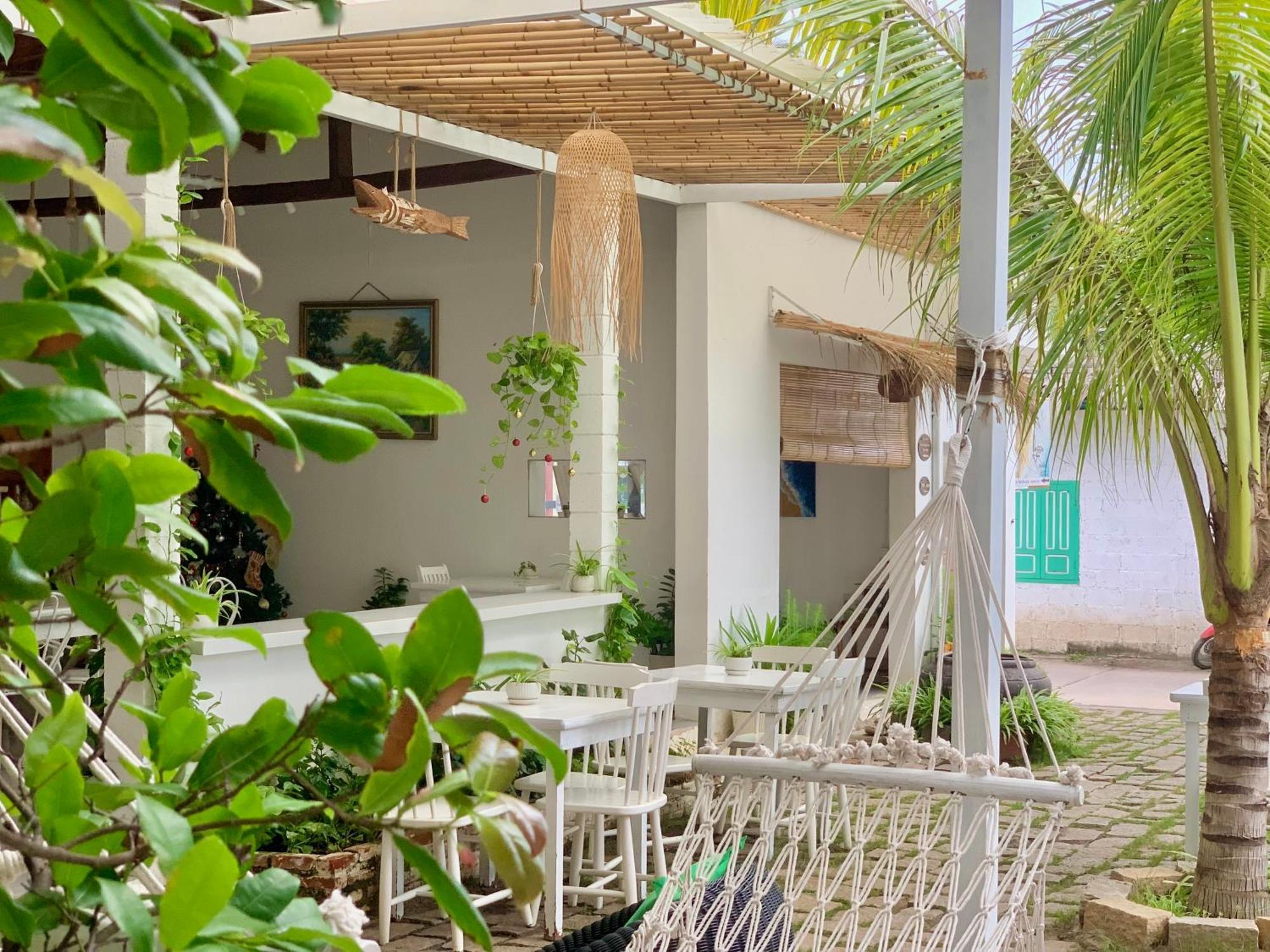 Hotel A L Y S S A Seaside Muine Mui Ne