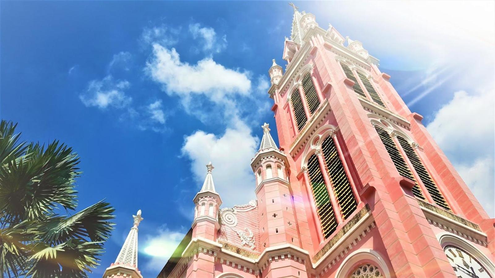 Saigonese * Ho-Chi-Minh-Stadt