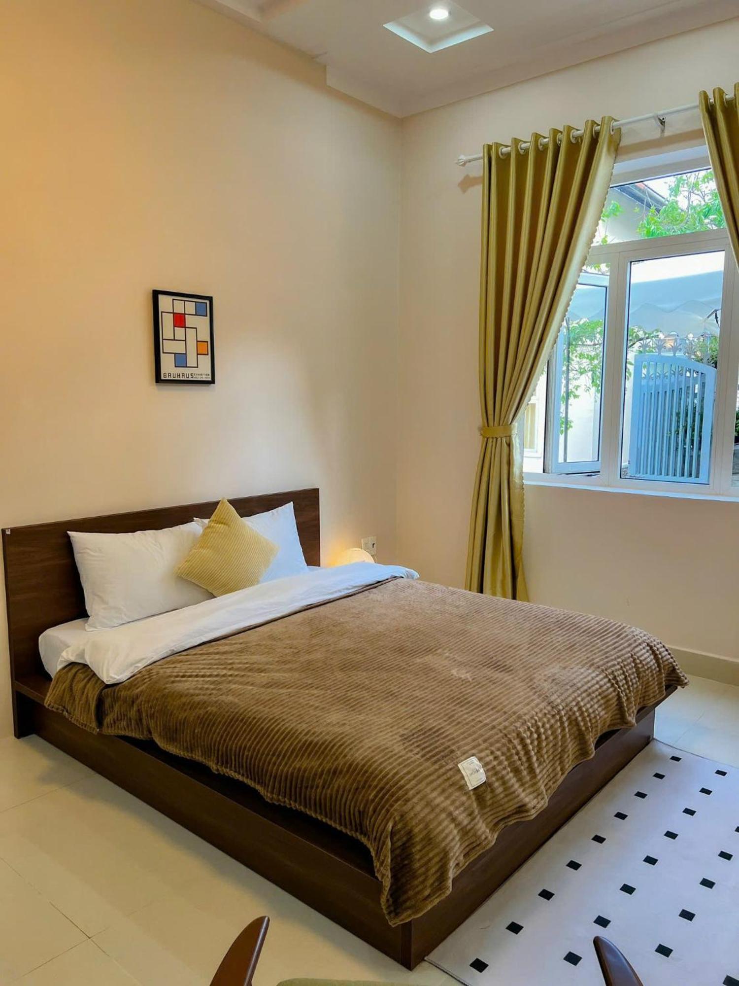 Late December Aparthotel *