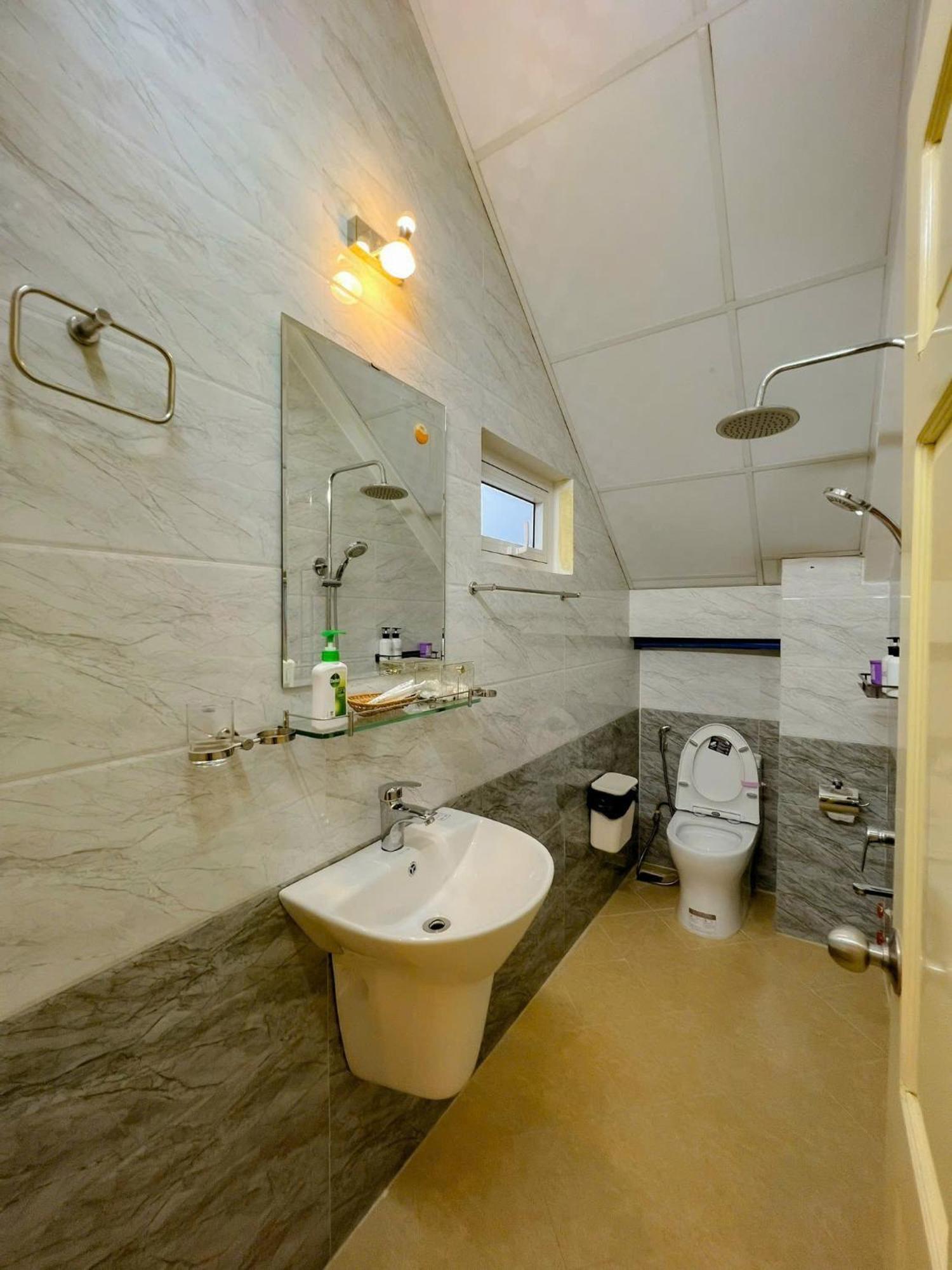 Late December Aparthotel
