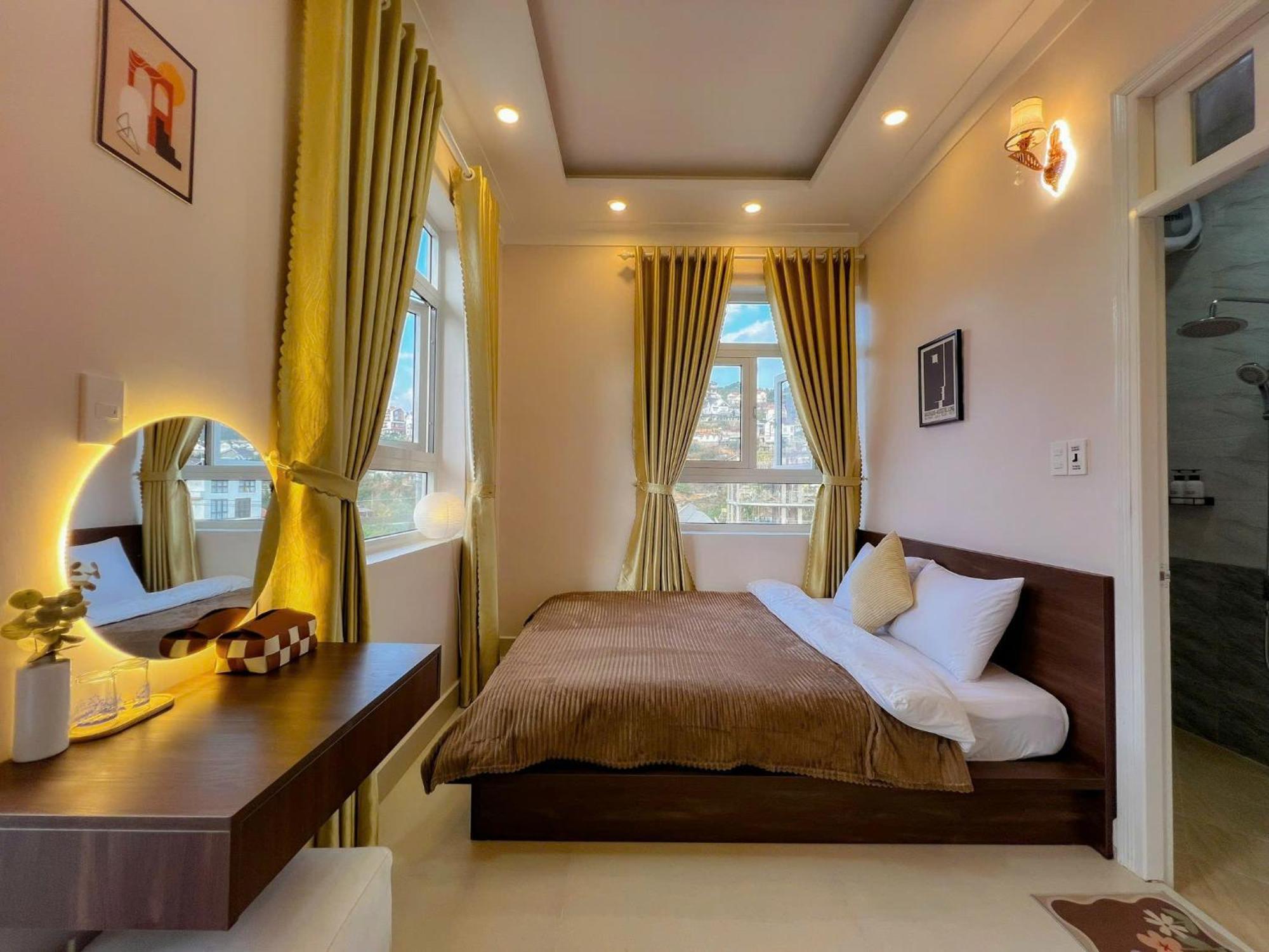 Aparthotel Late December *