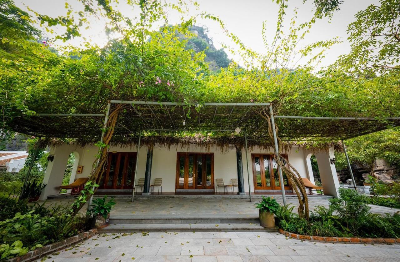 Hang Mua 4* Ninh Bình