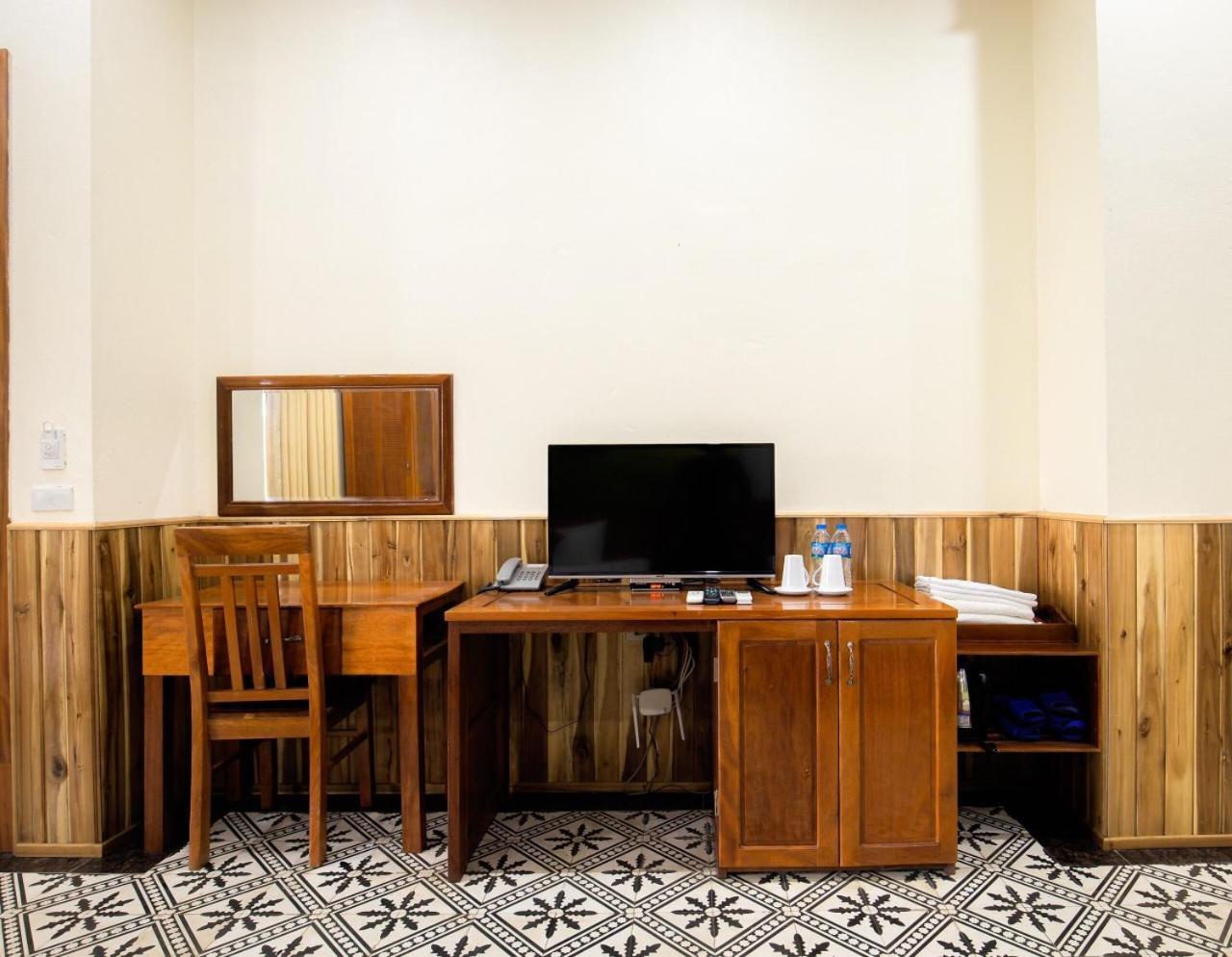Khách sạn Hang Mua 4*