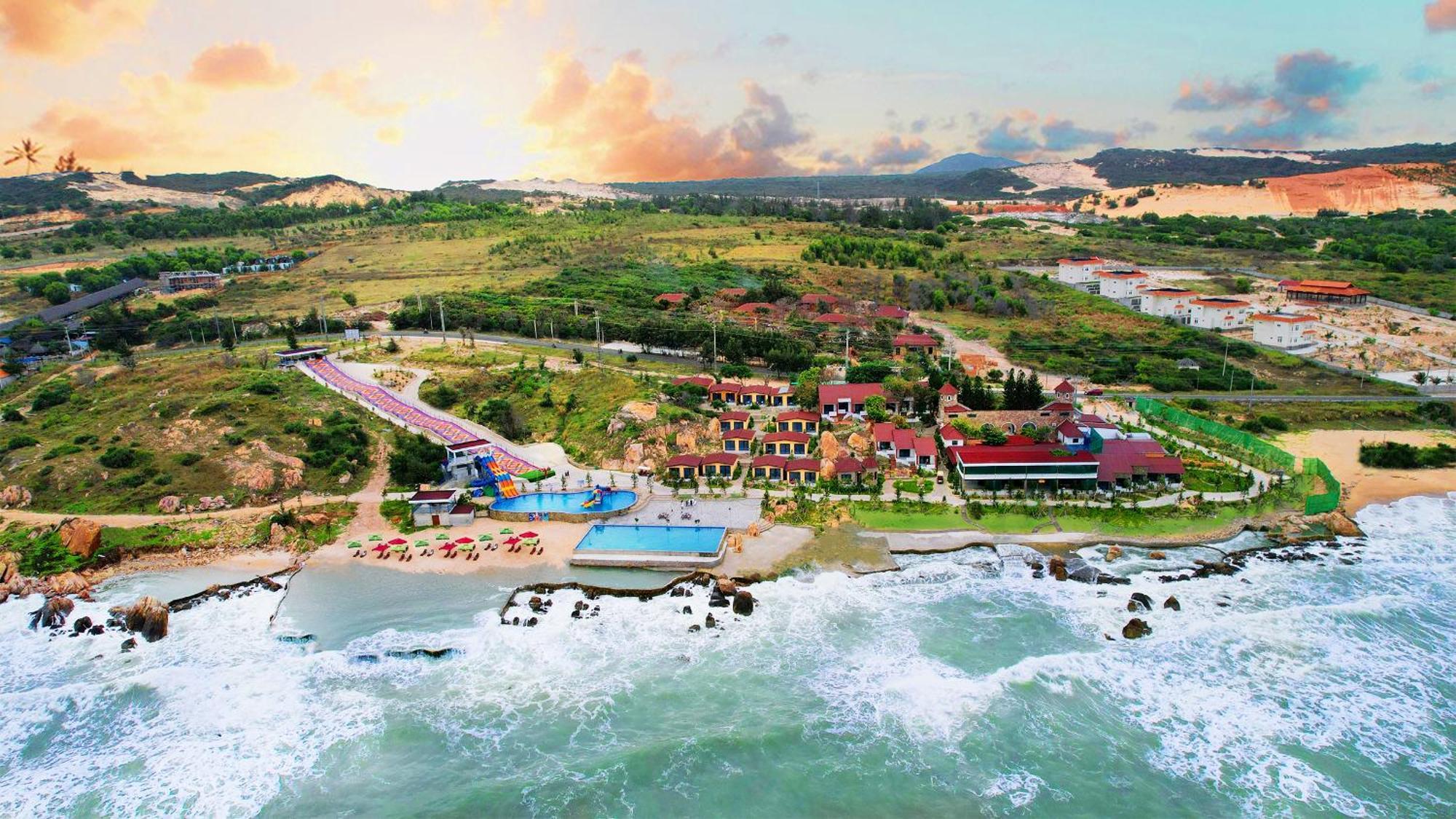 Adora Bay Resort