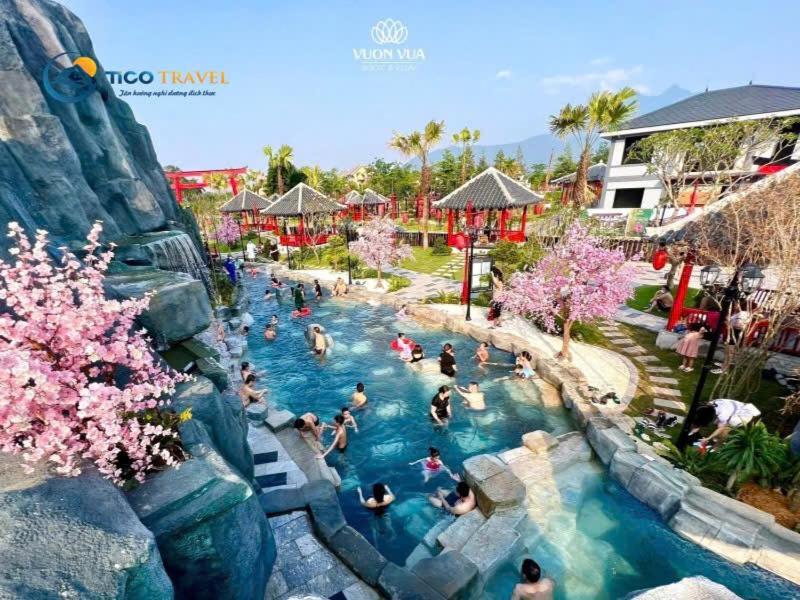 Resort Onsen Mineral Bath, Vuon Vua, Thanh Thuy,