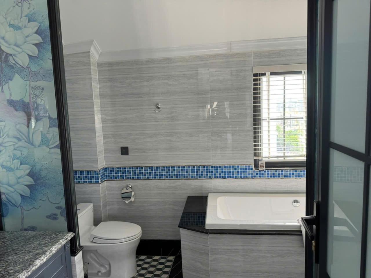 Onsen Mineral Bath, Vuon Vua, Thanh Thuy, Resort *