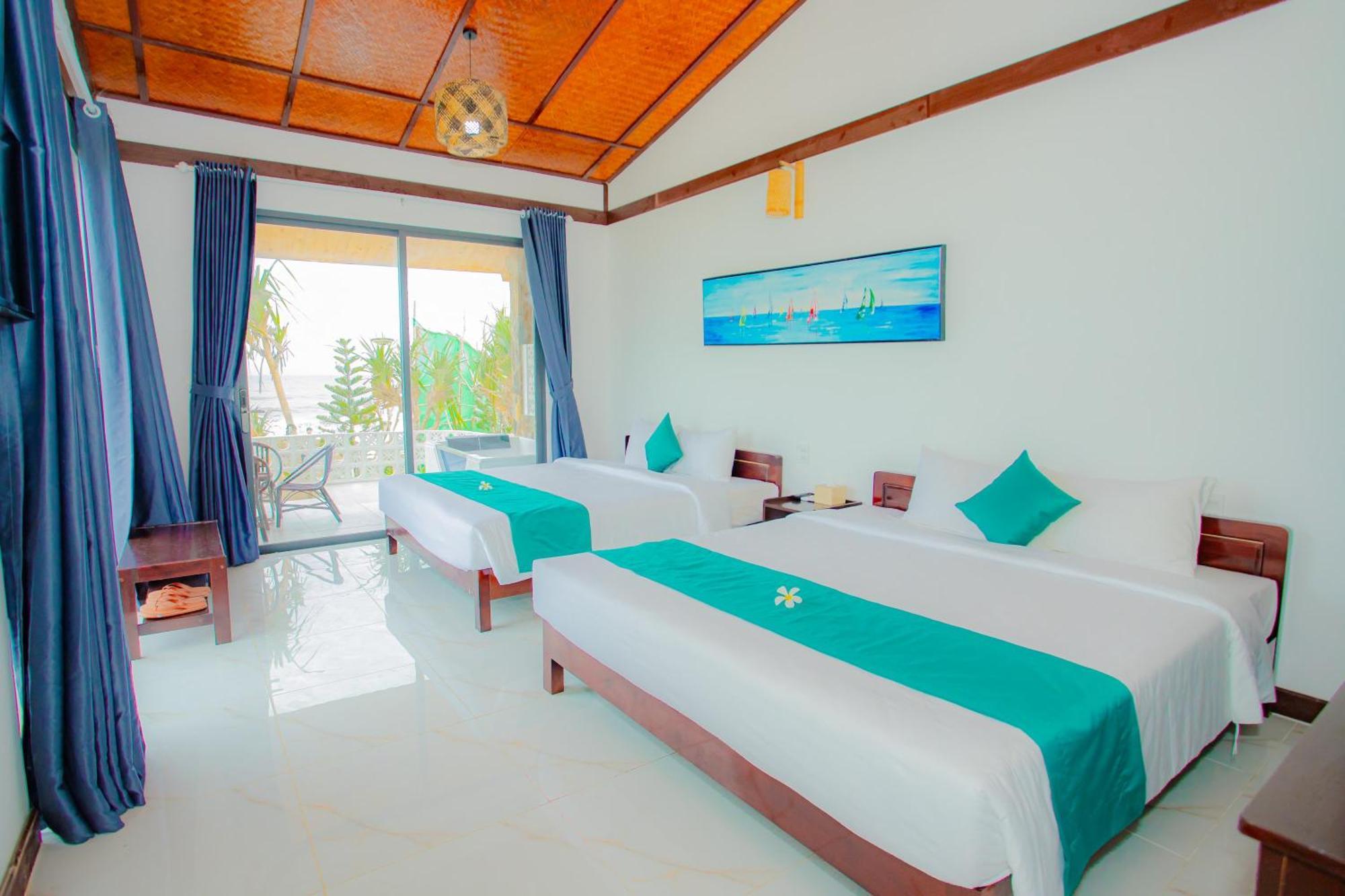 Adora Bay Resort Ke Ga