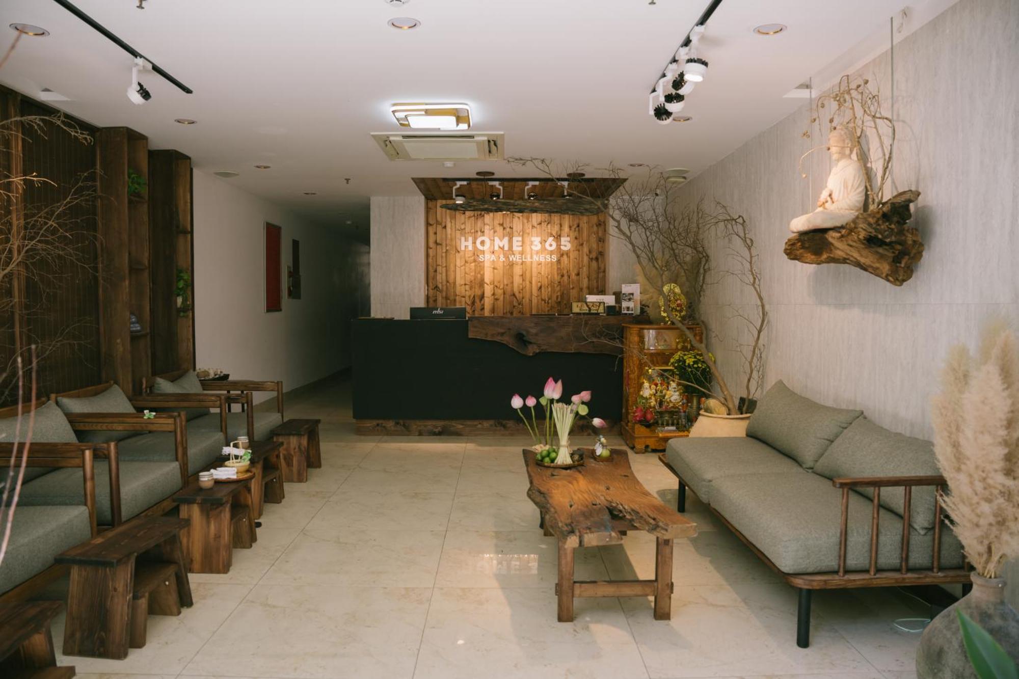 Silana Beachfront & Hotel 2*