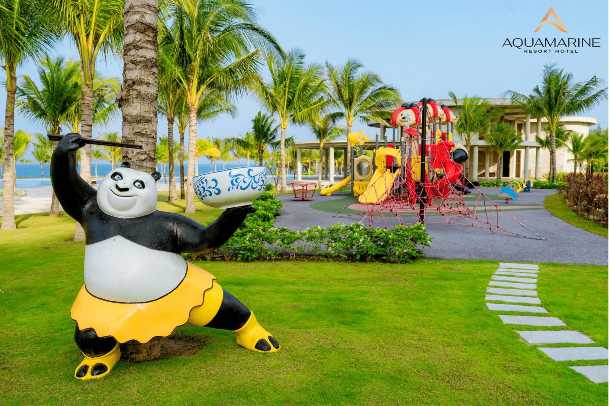 Resort Aquamarine Beachfront & Cam Ranh