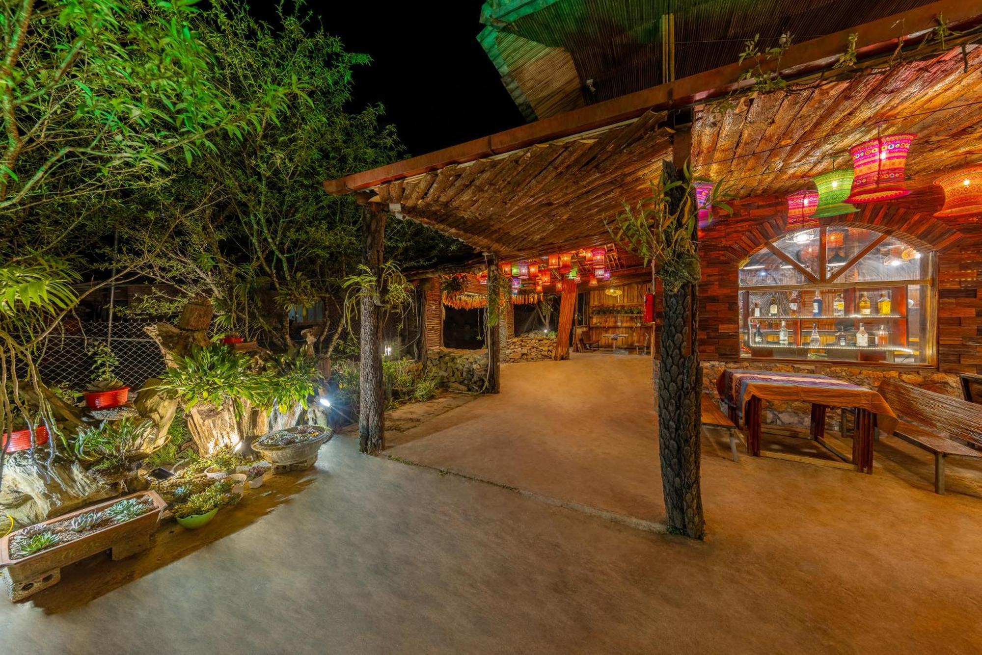 Lodge Sapaxa Spring Garden