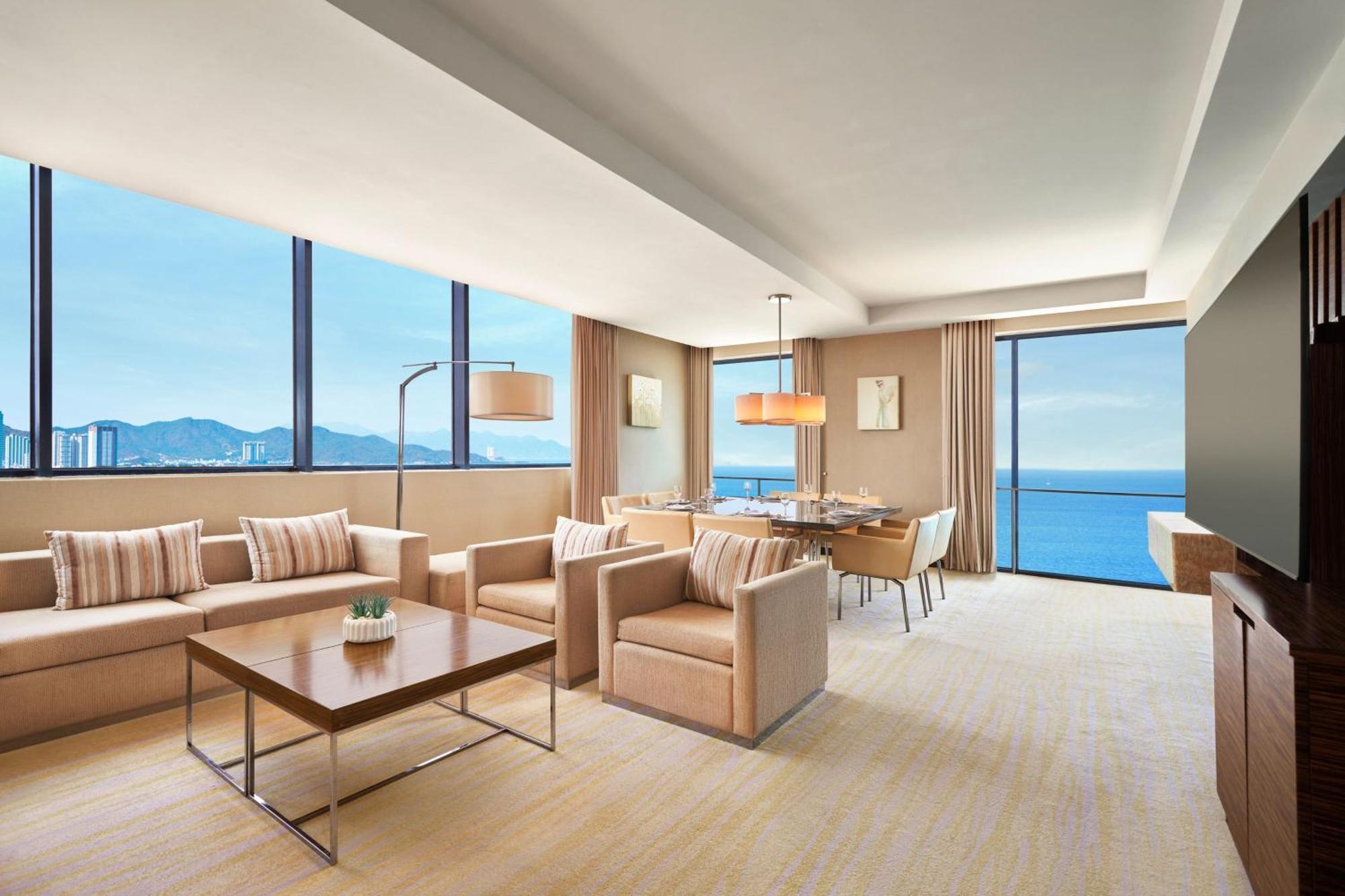 Sheraton & 5* Nha Trang
