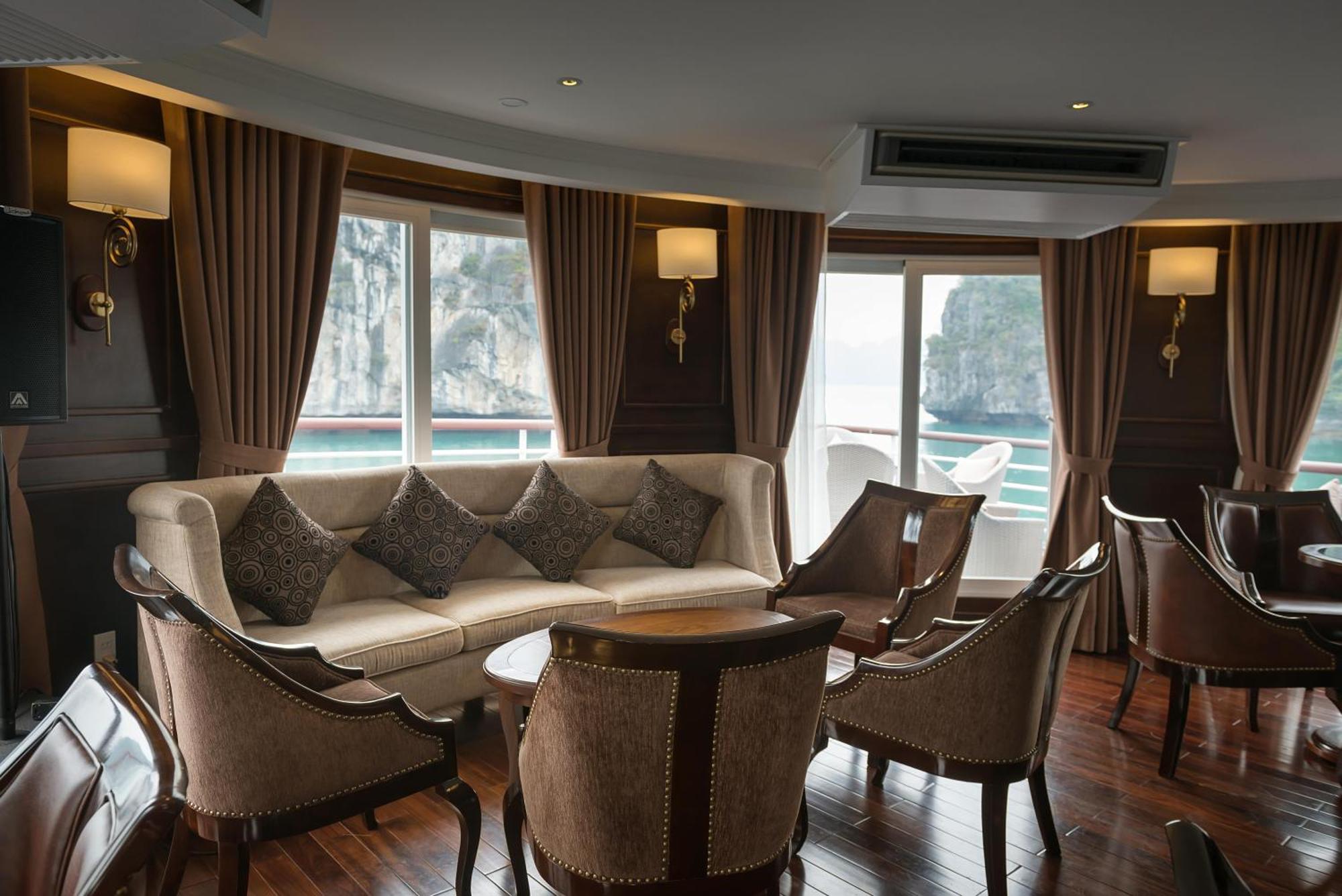 Paradise Elegance Cruise Halong 5* Ha Long