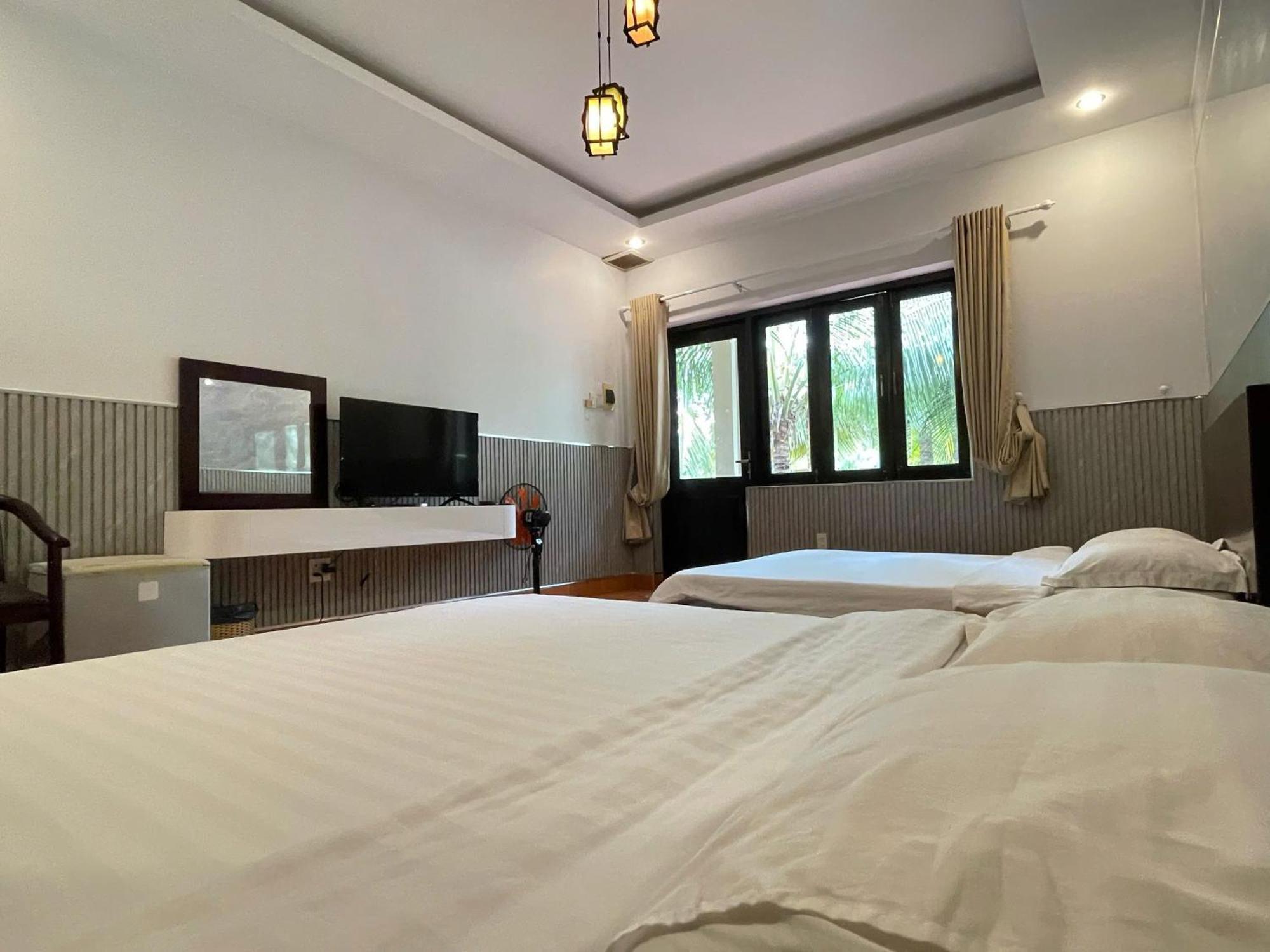 Resort Cam Binh La Gi
