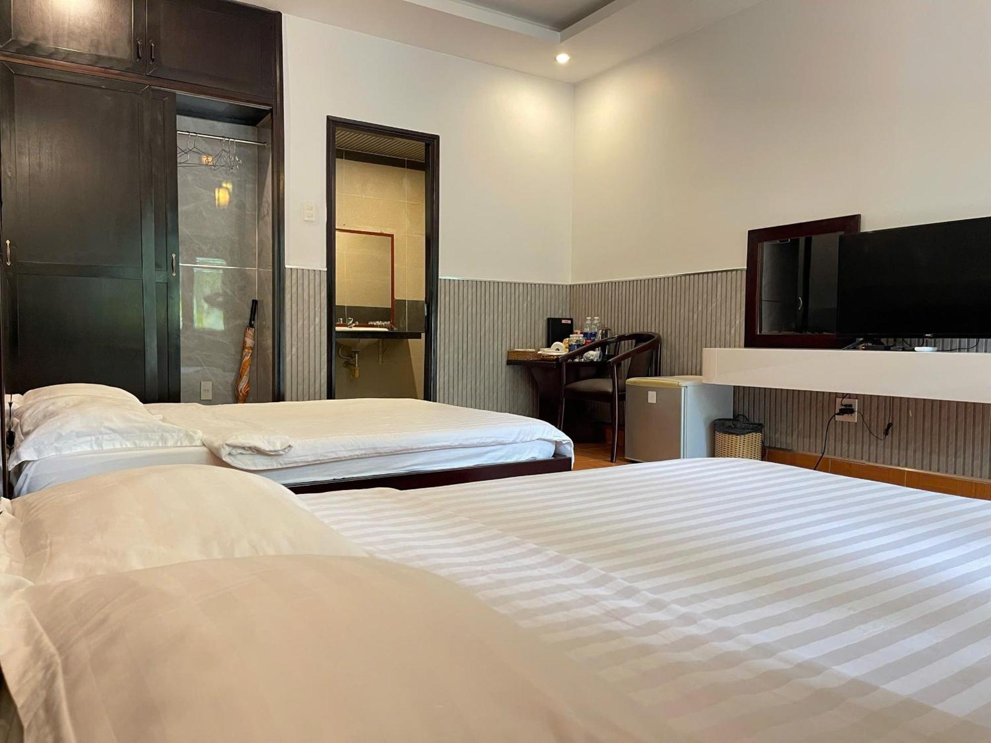 Cam Binh Resort 3*