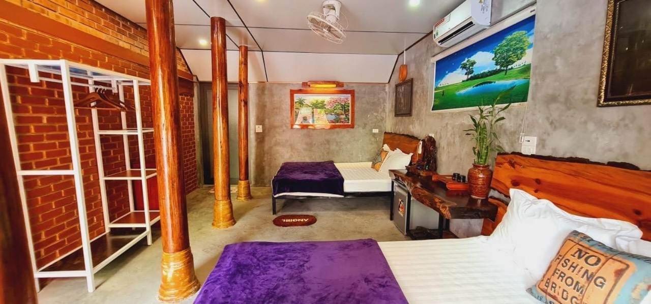 Hotel Vu's *
