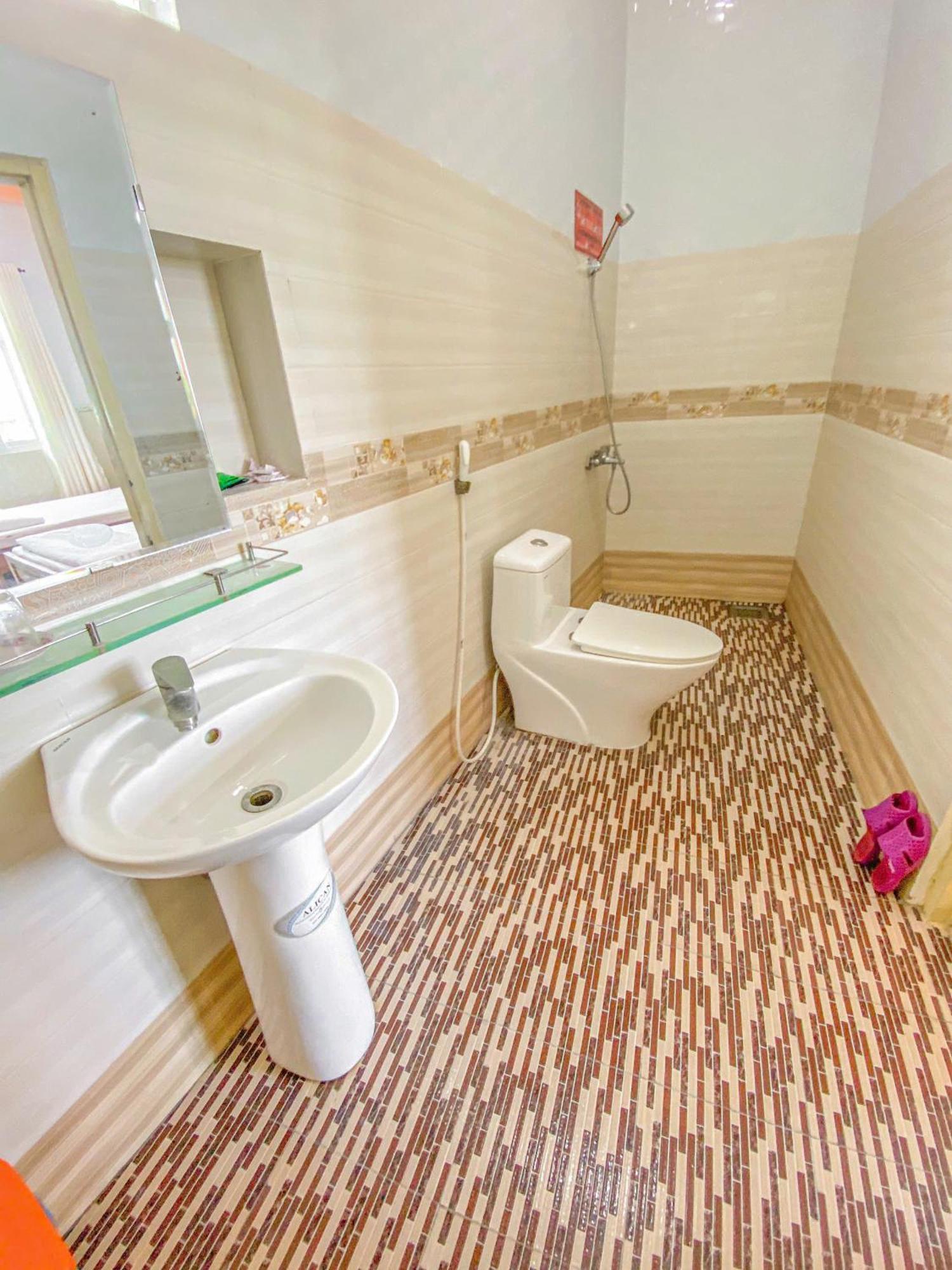 Hotel La Min - Dao Phu Quy *