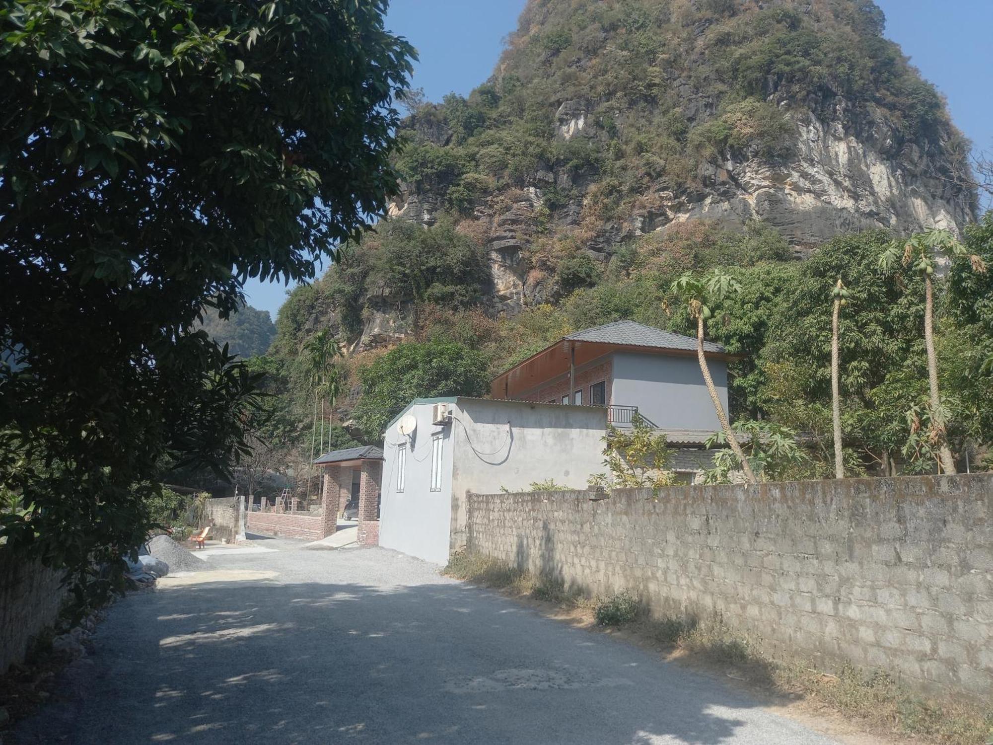 Trang An Pristine View Apartment