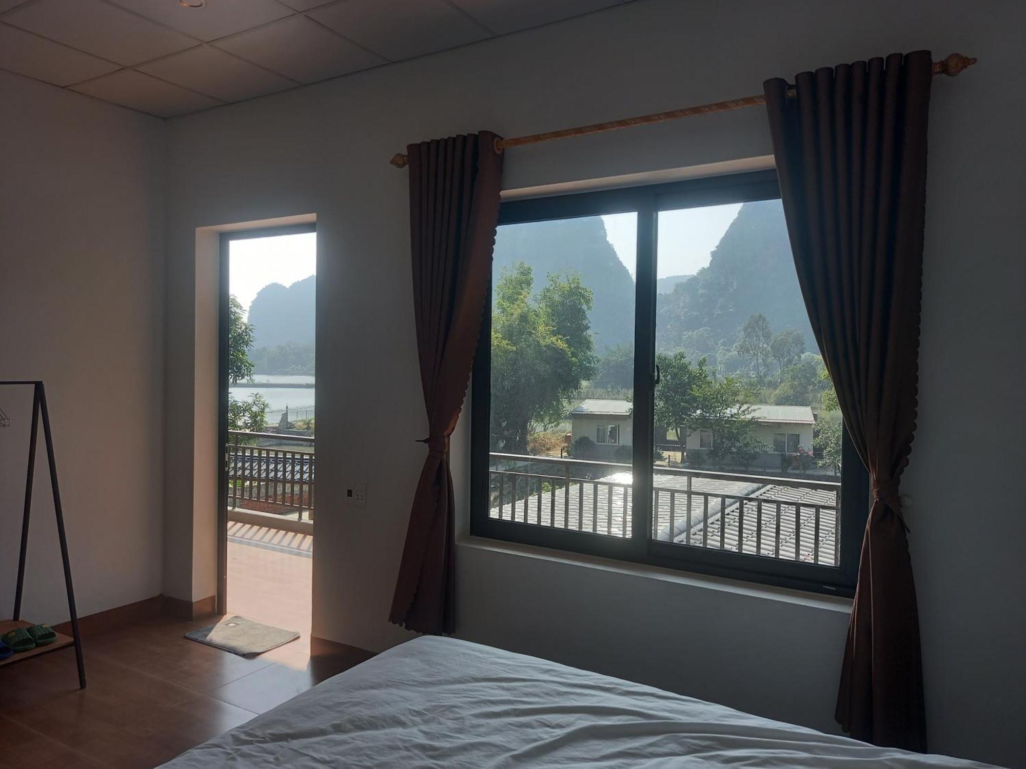 Apartment Trang An Pristine View *