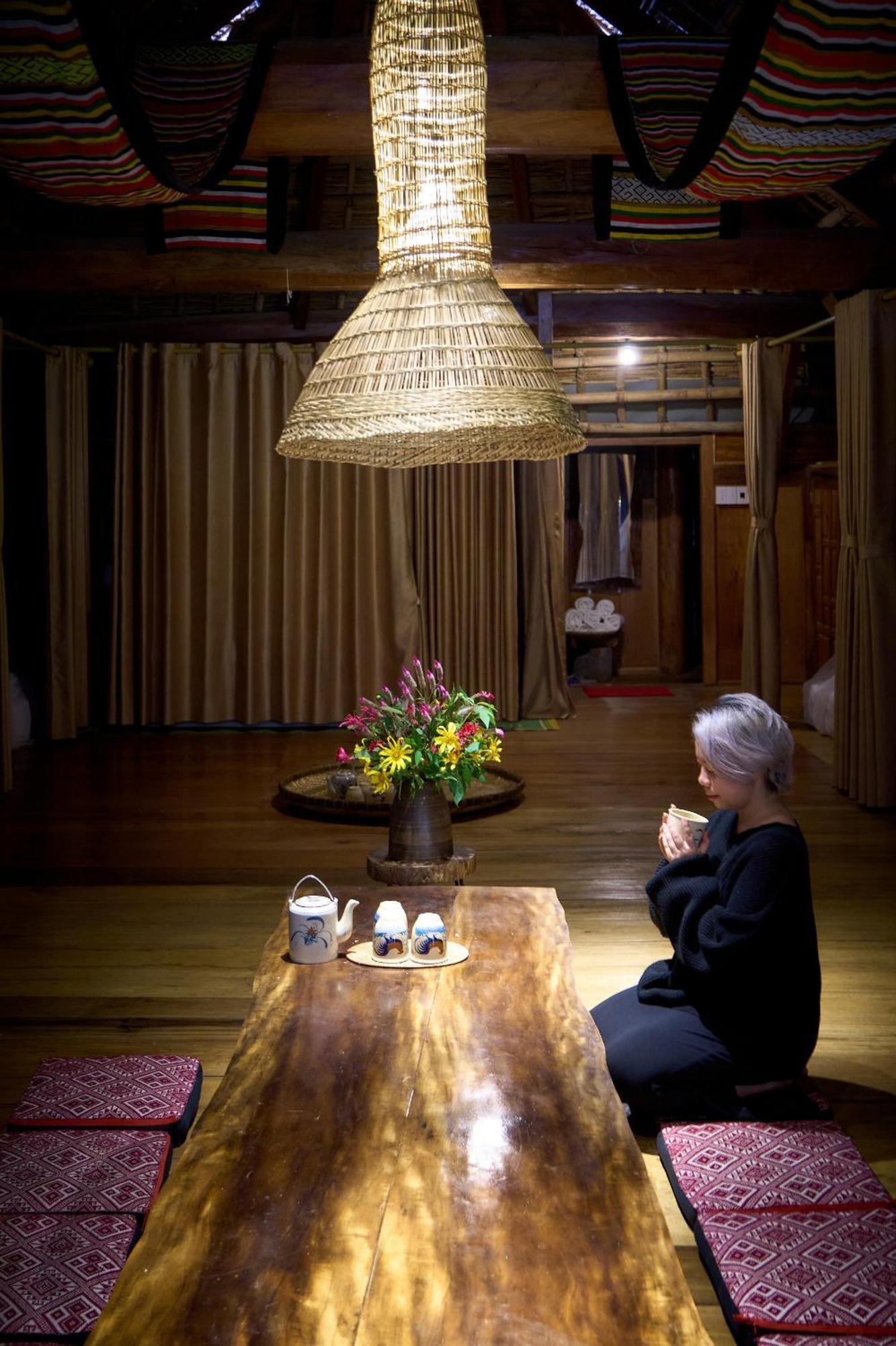Thai House Pu Luong - Century Old Stilt House With Terrace Views