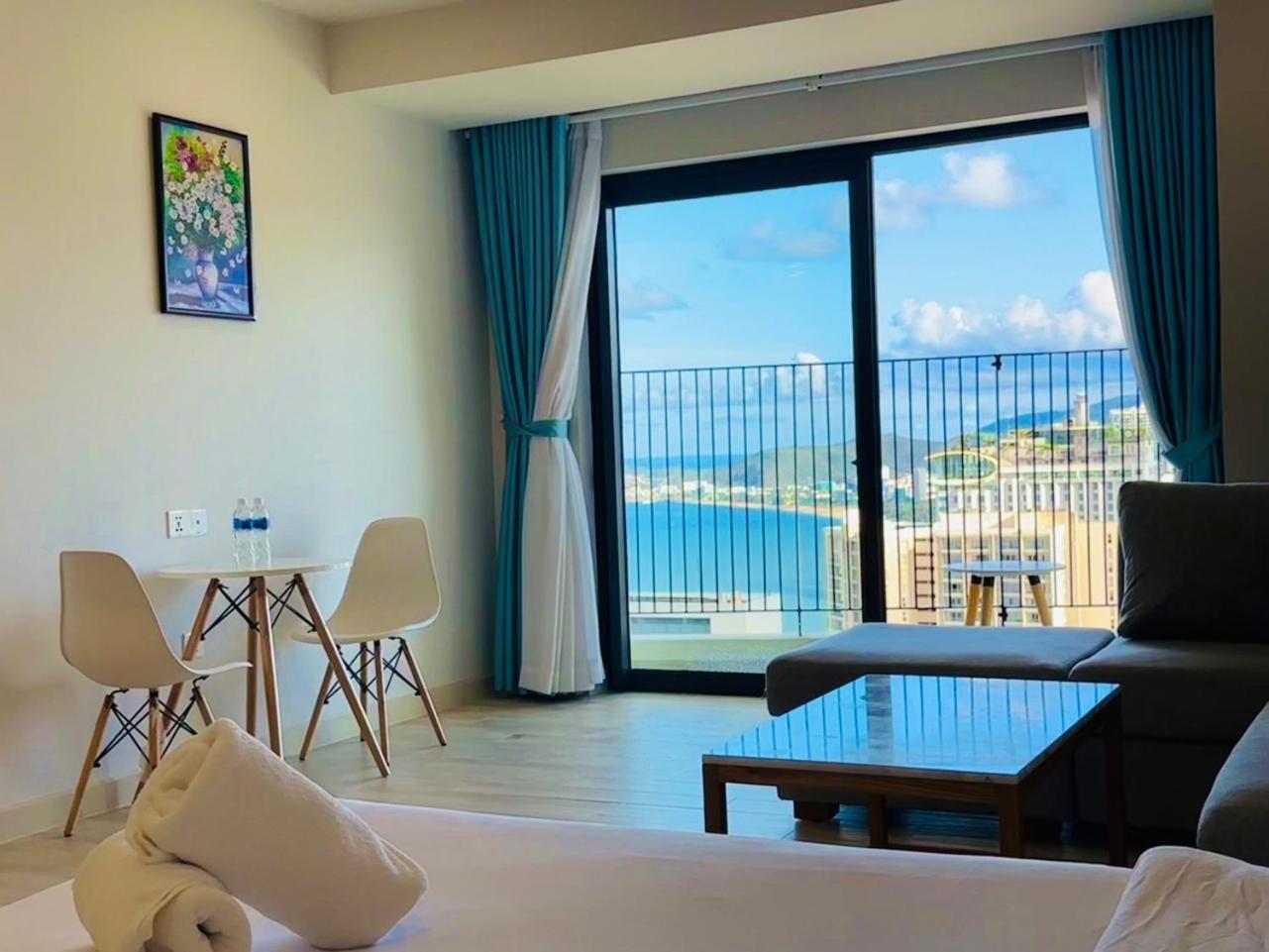 Gold Coast Luxury - Ocean View Apartment Nha Trang