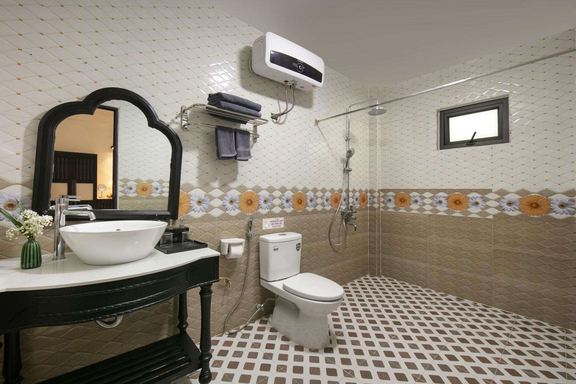The Luxurious 4-bedroom By Maison Cat Ba Khách sạn 4*