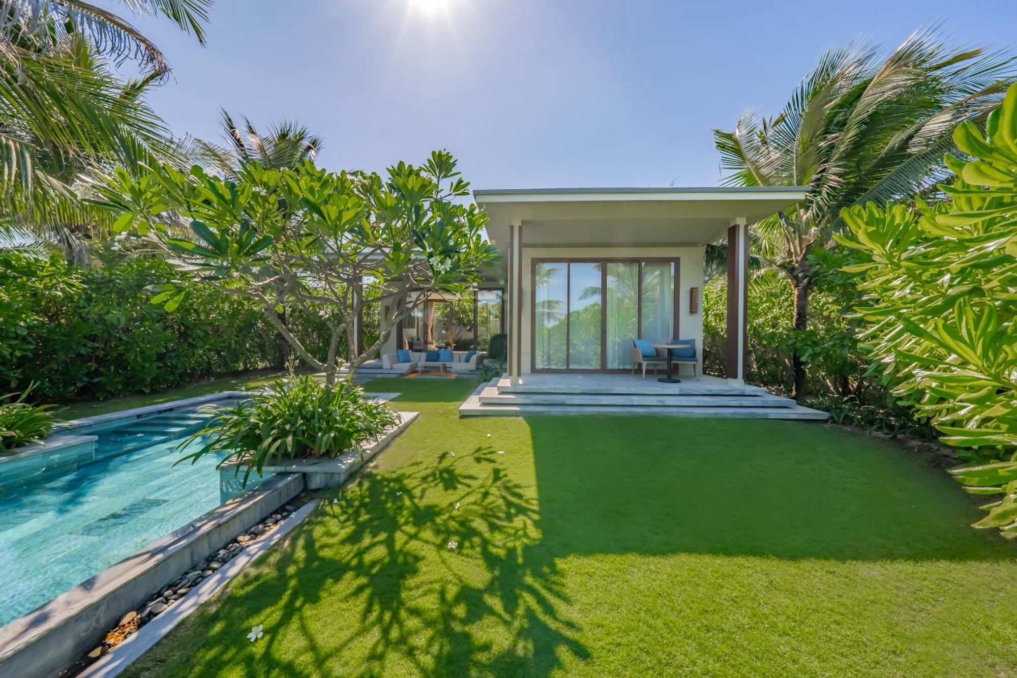 Resort Maia 5*