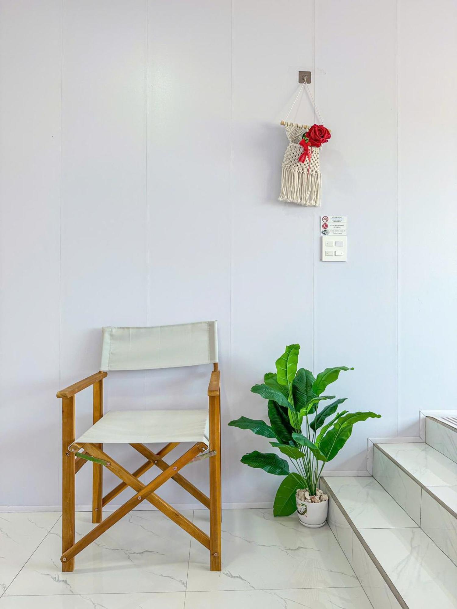 Khách sạn Long Vi - Dao Phu Quy 3*