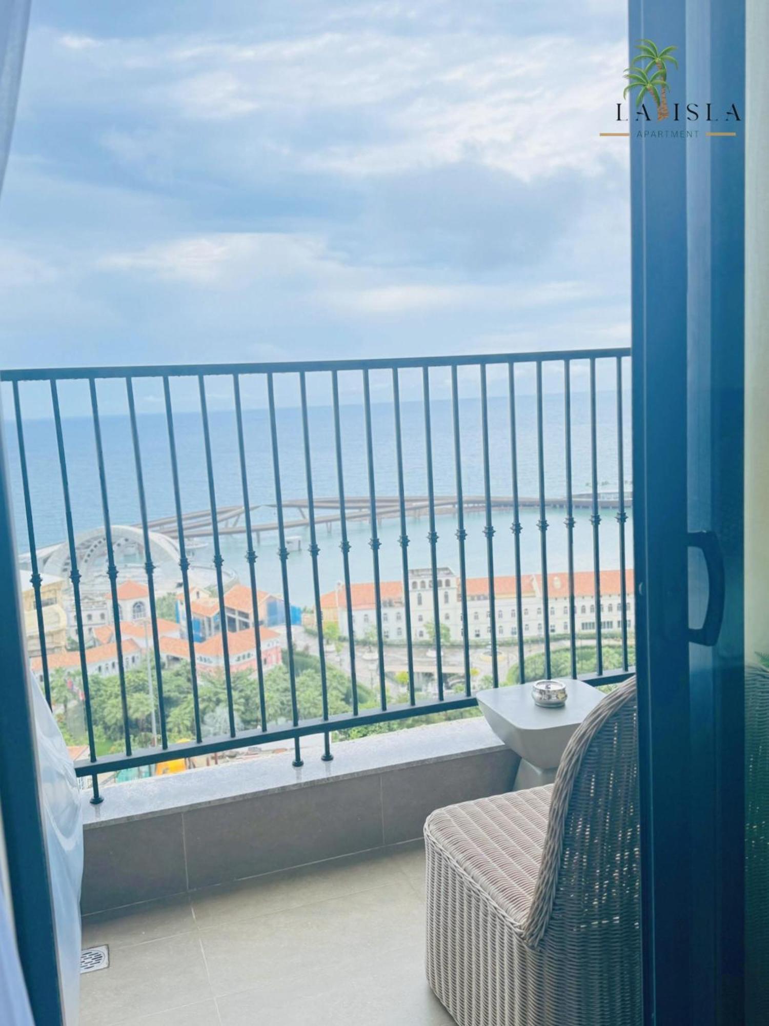 Apartment Fireworks & Ocean Bliss Free Gym, Pool & Beach Phu Quoc