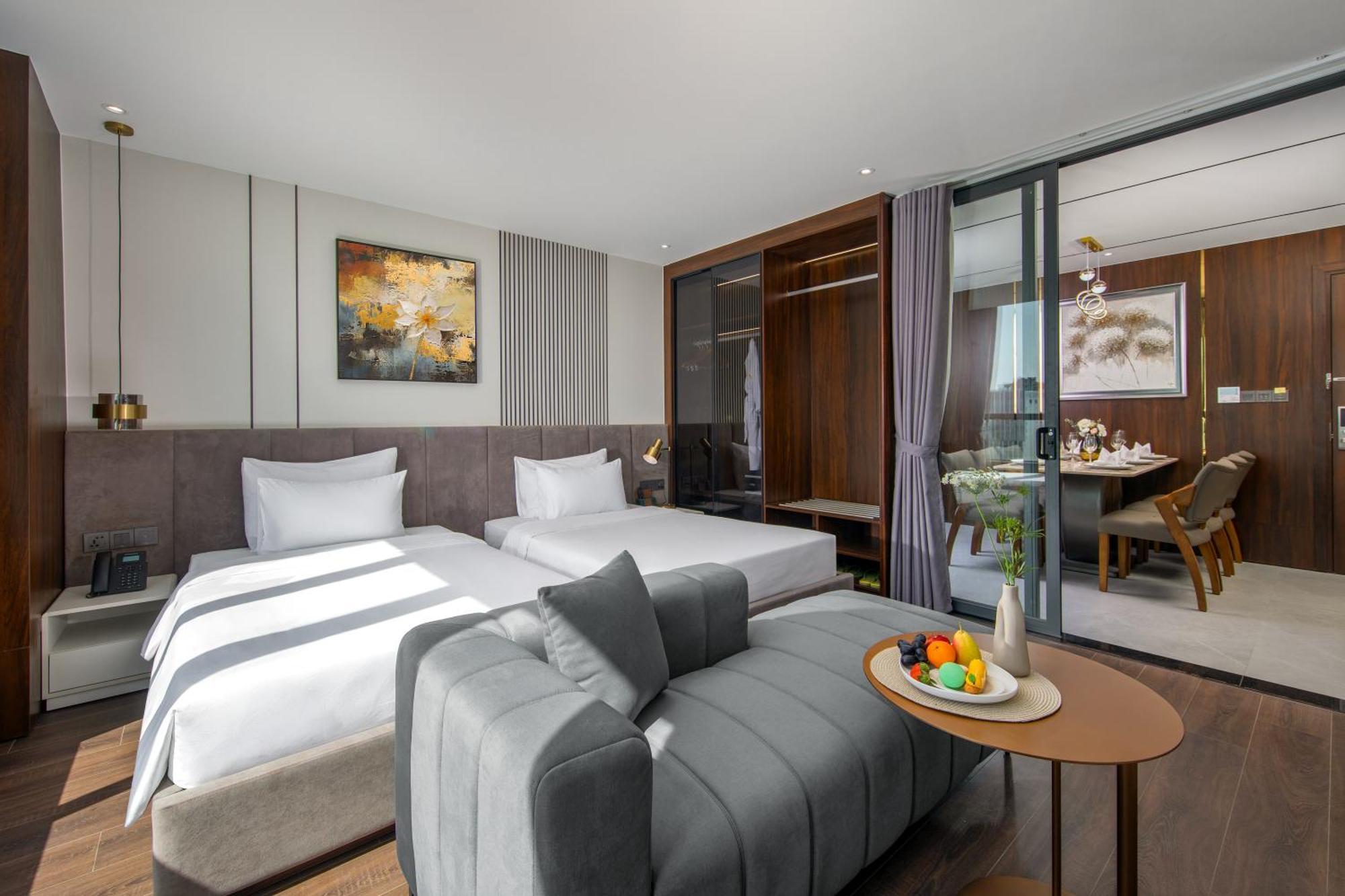 Phuc Long Luxury Hotel