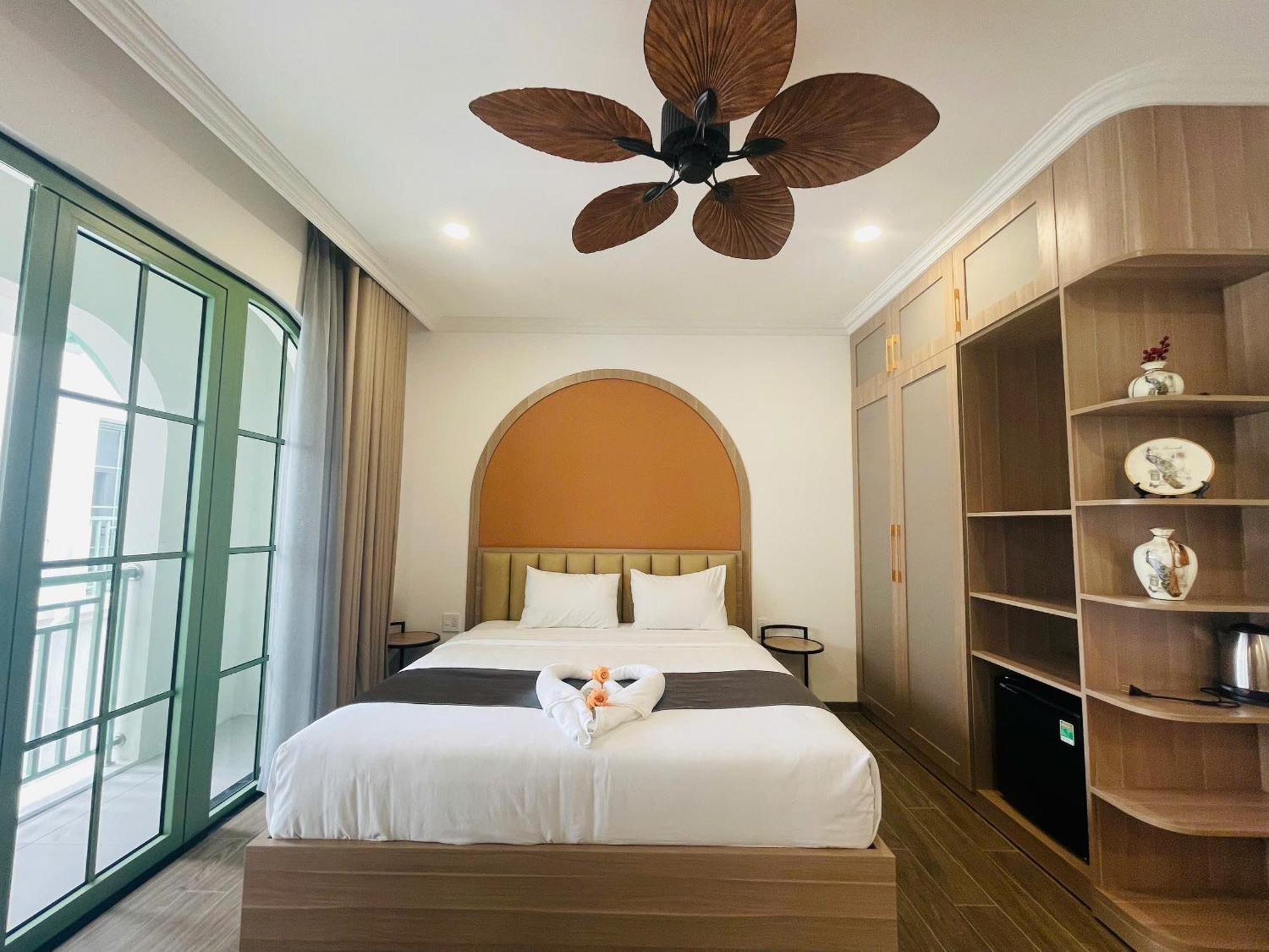Fireworks & Ocean Bliss Free Gym, Pool & Beach * Phu Quoc