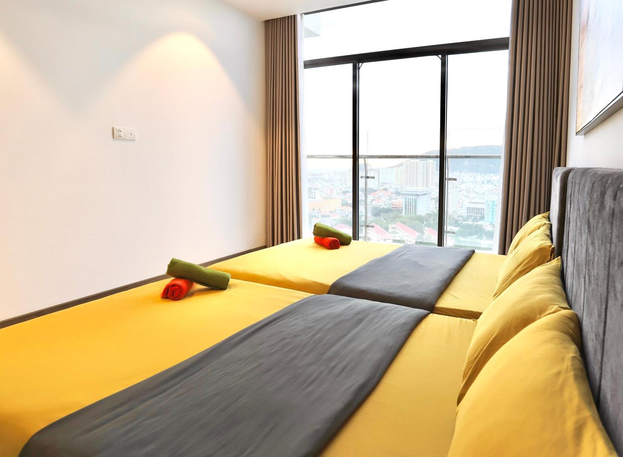 Apartment Classy - Csj Tower Vung Tau, Luxury, Sky-sea View And Walk-to-beach *