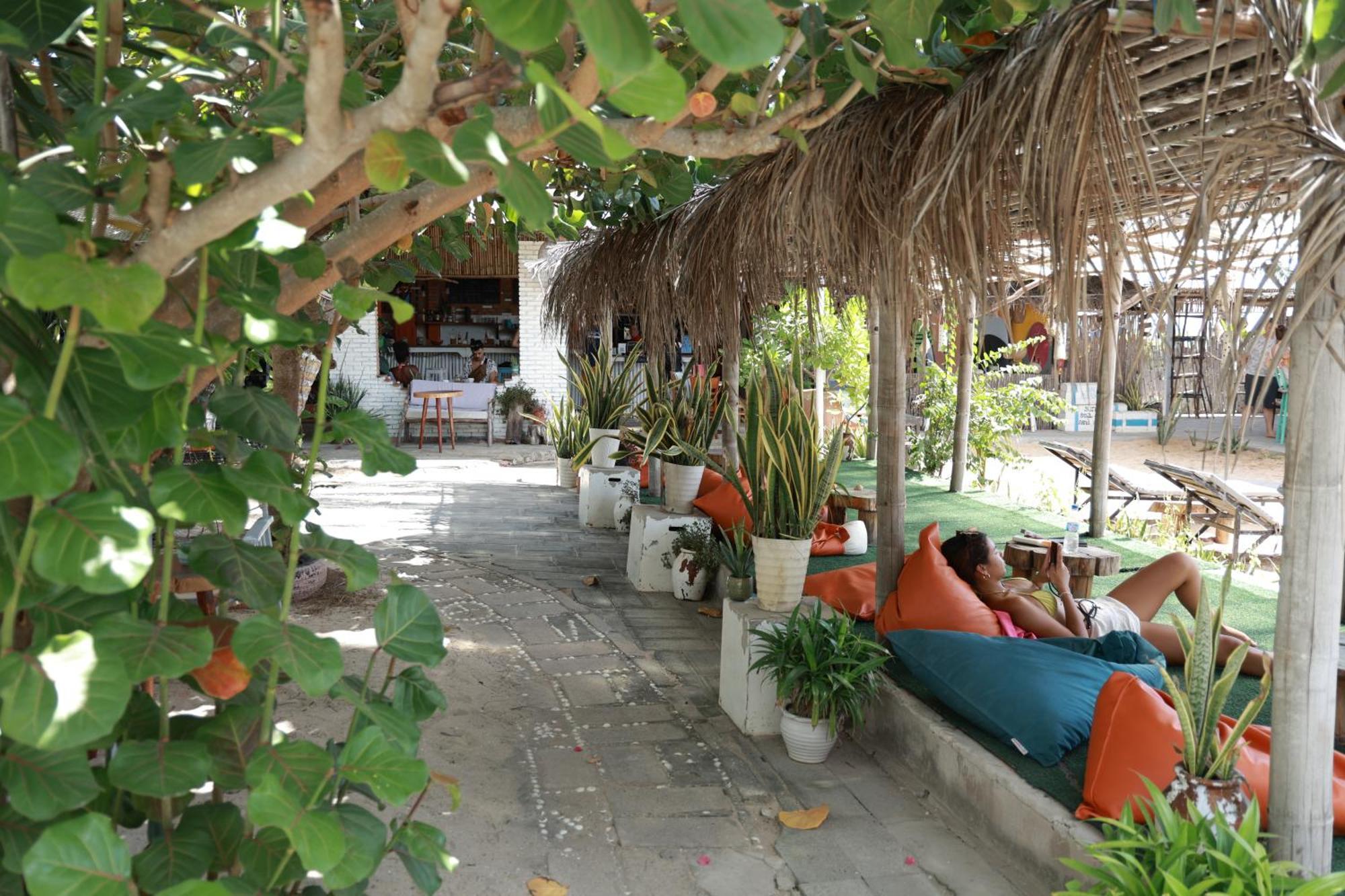 Eva Hut Hostel Mui Ne